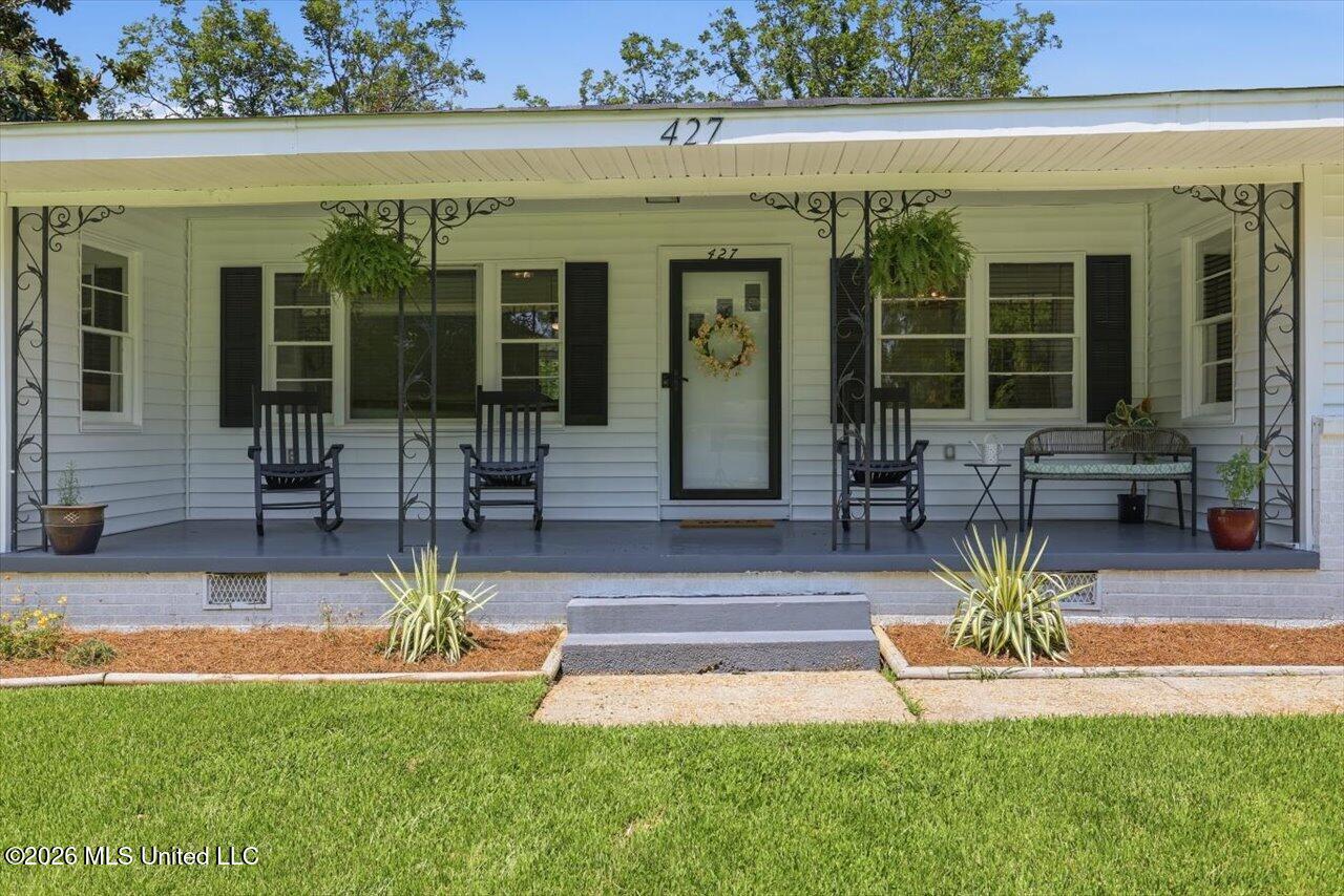 427 Millett Street Property Photo 1
