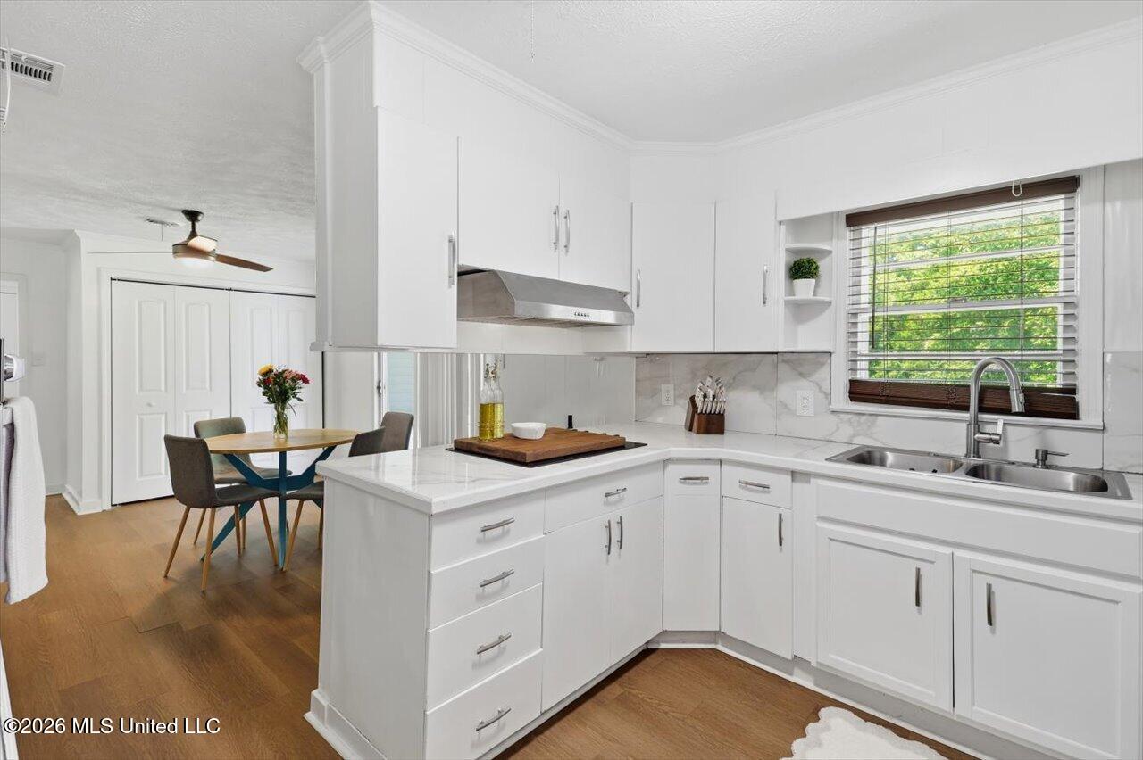 427 Millett Street Property Photo 4