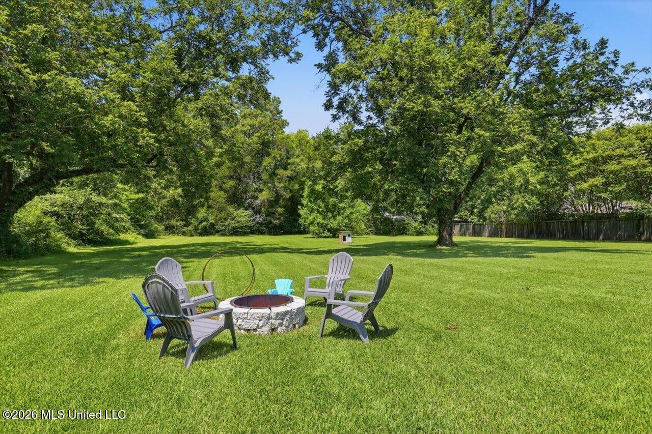 427 Millett Street Property Photo 5