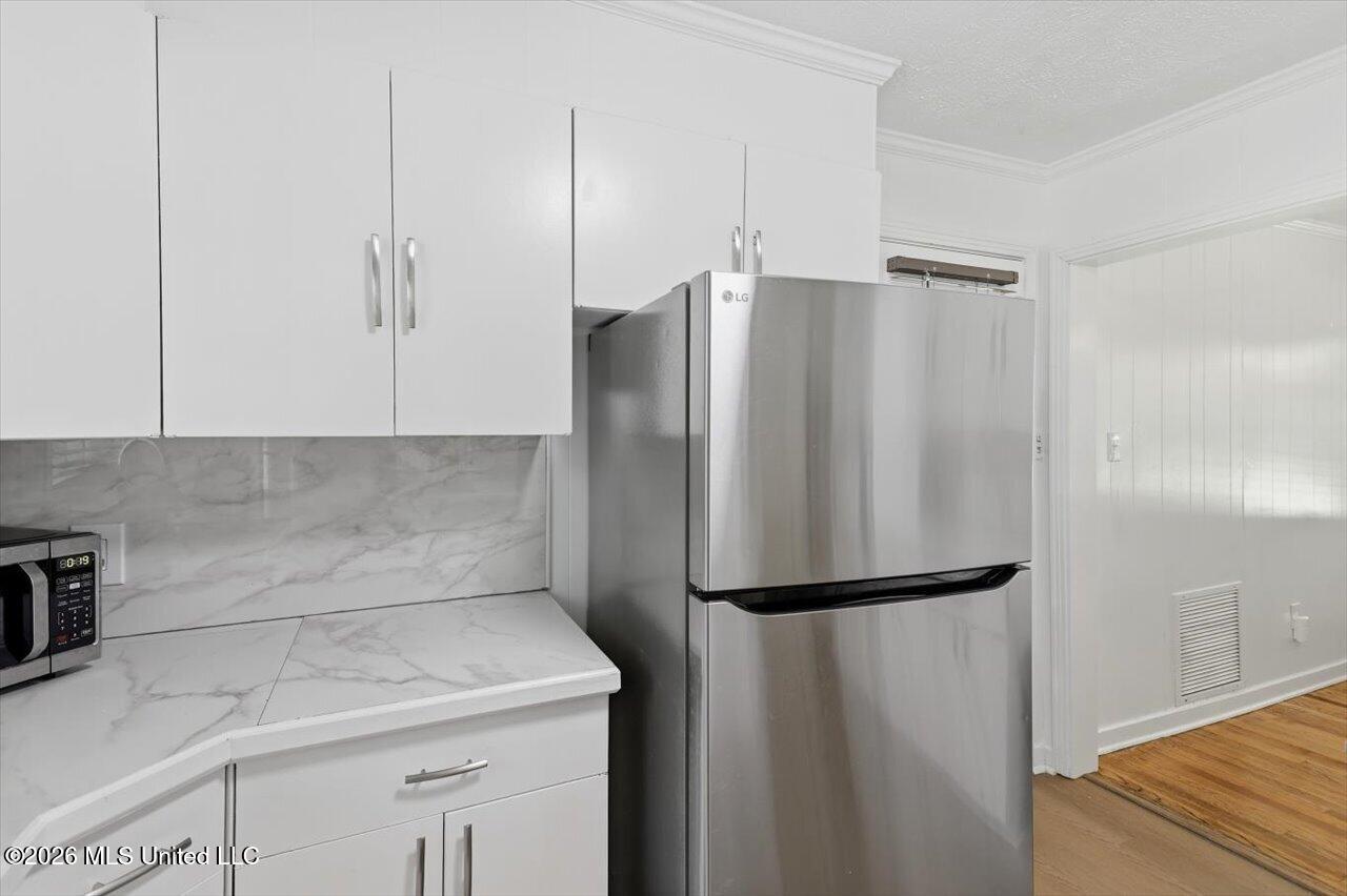 427 Millett Street Property Photo 9
