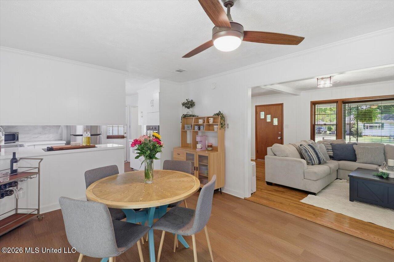 427 Millett Street Property Photo 10