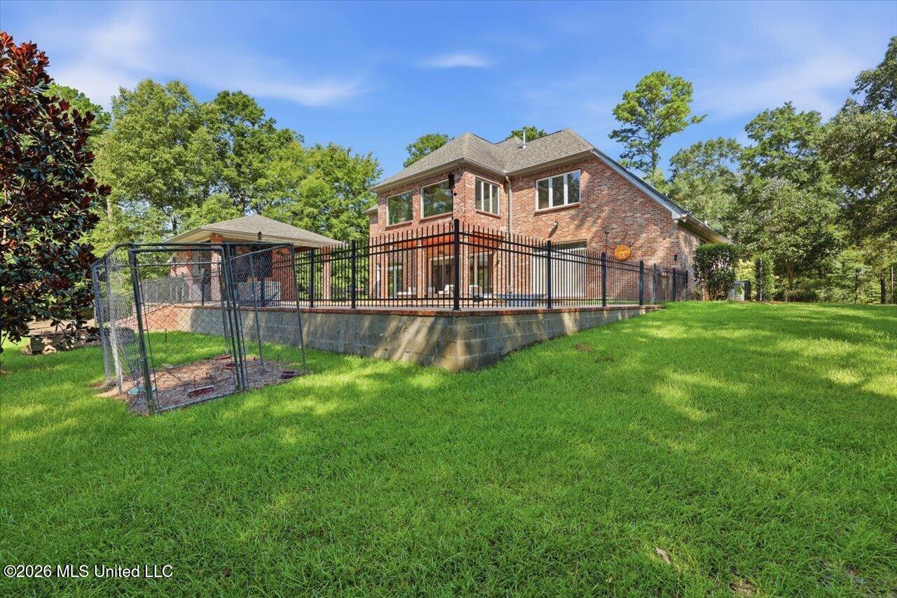 143 Dominion Parkway Property Photo 40