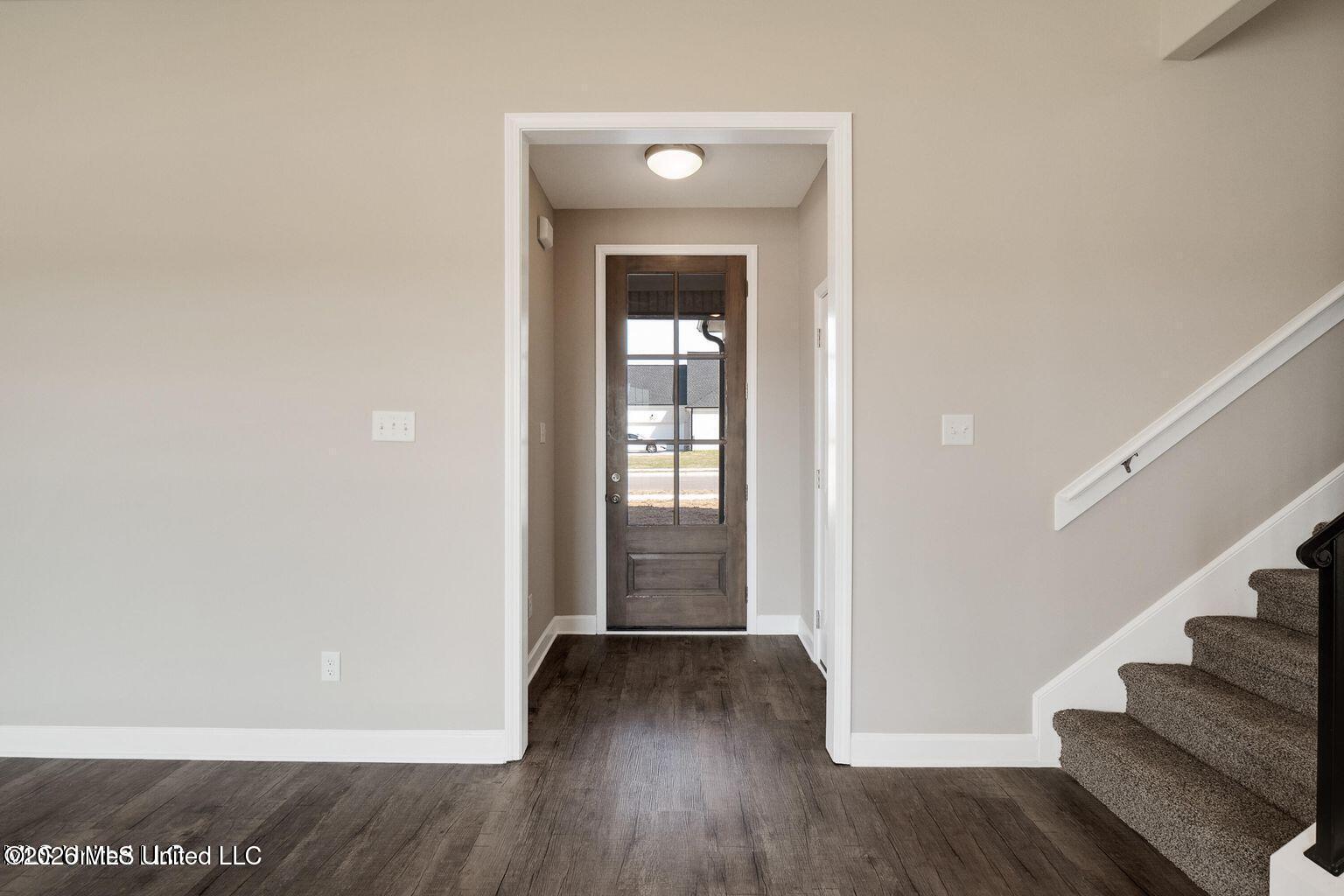 7331 Newbury Drive Property Photo 7