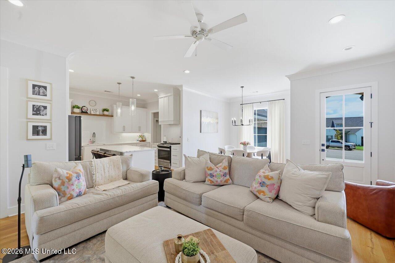 129 Herons Bay Circle Property Photo 8