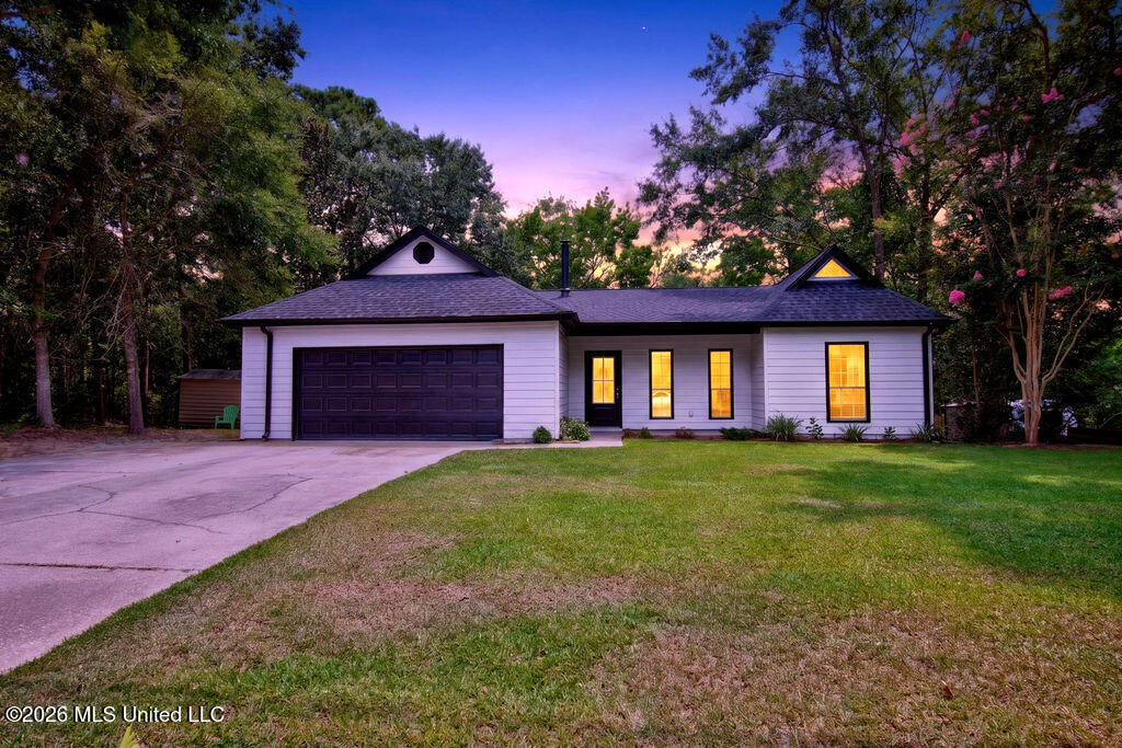 1528 Barracuda Drive Property Photo 2