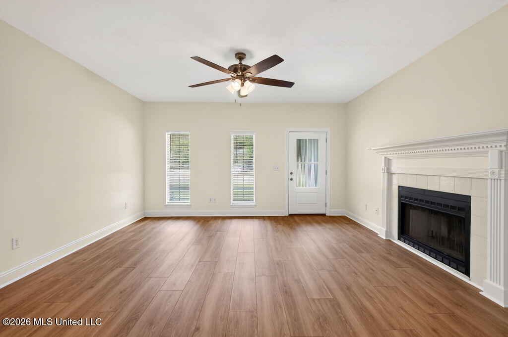 1528 Barracuda Drive Property Photo 11