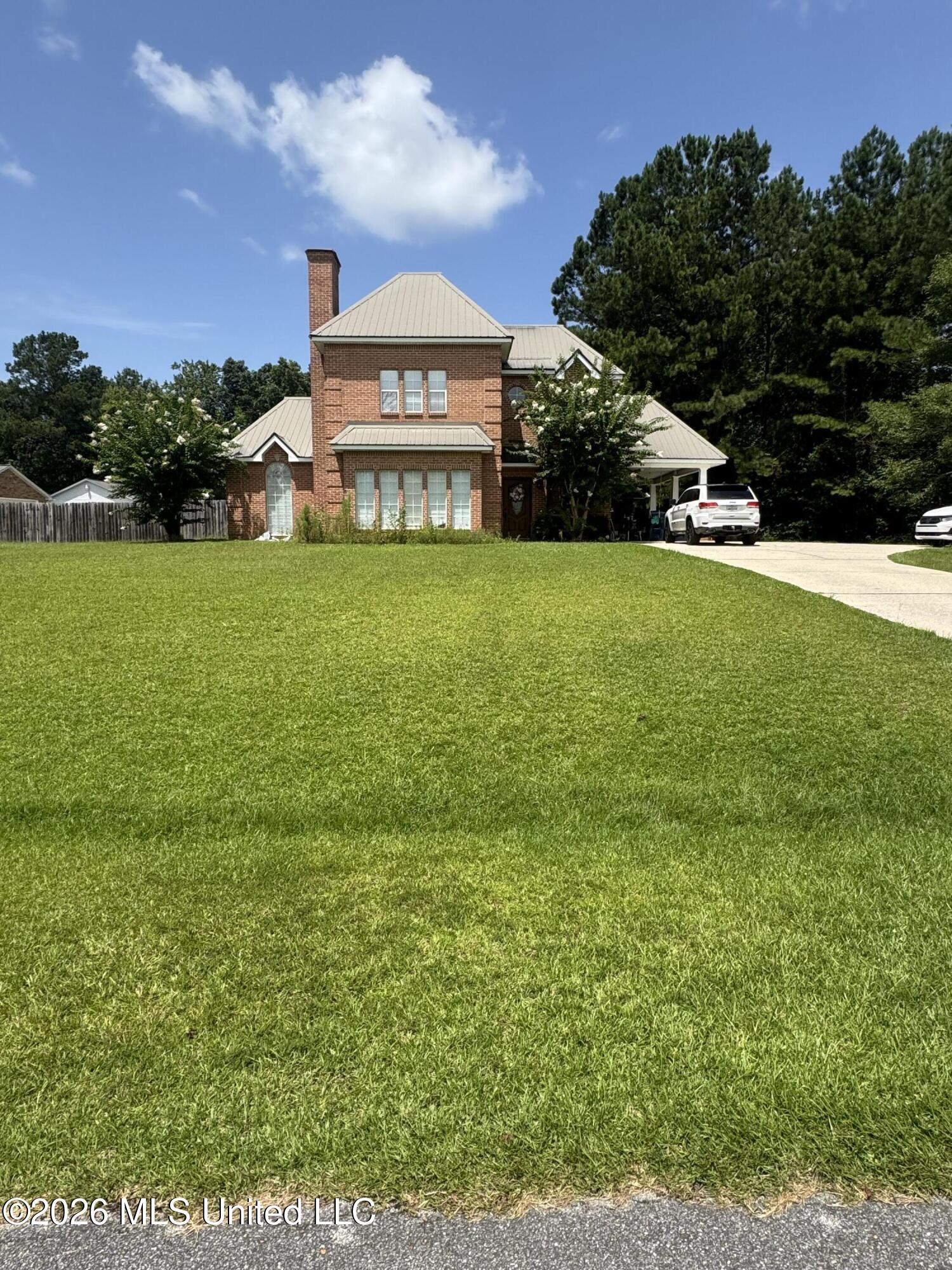 9540 Collins Road Property Photo 2