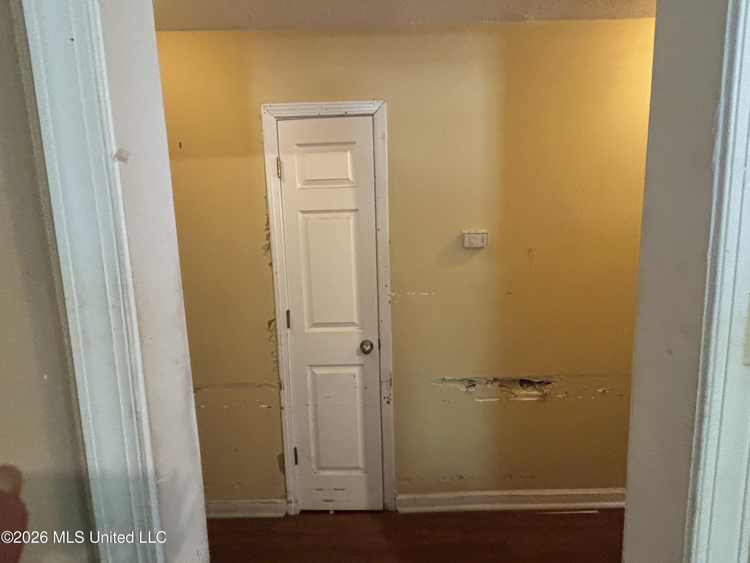 486 Collier Avenue Property Photo 7