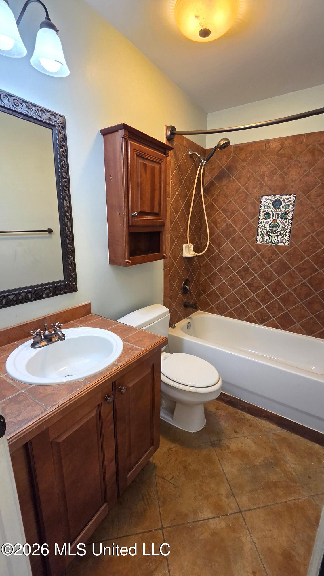 85 Lee Creek Cove Property Photo 14