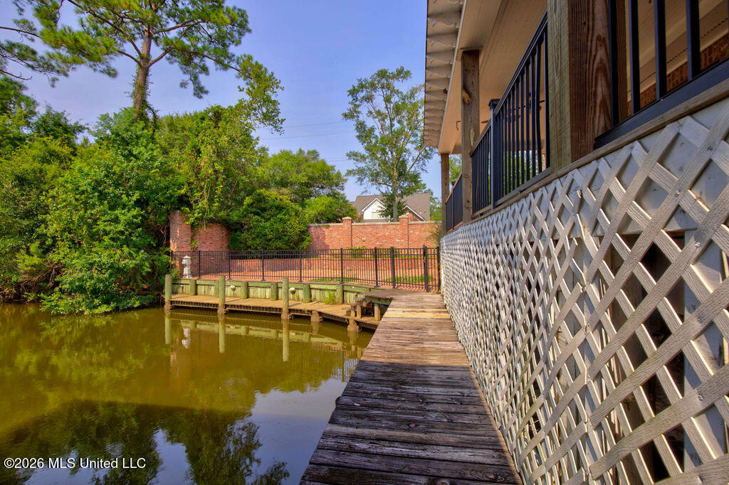 401 S Caribe Place Property Photo 8