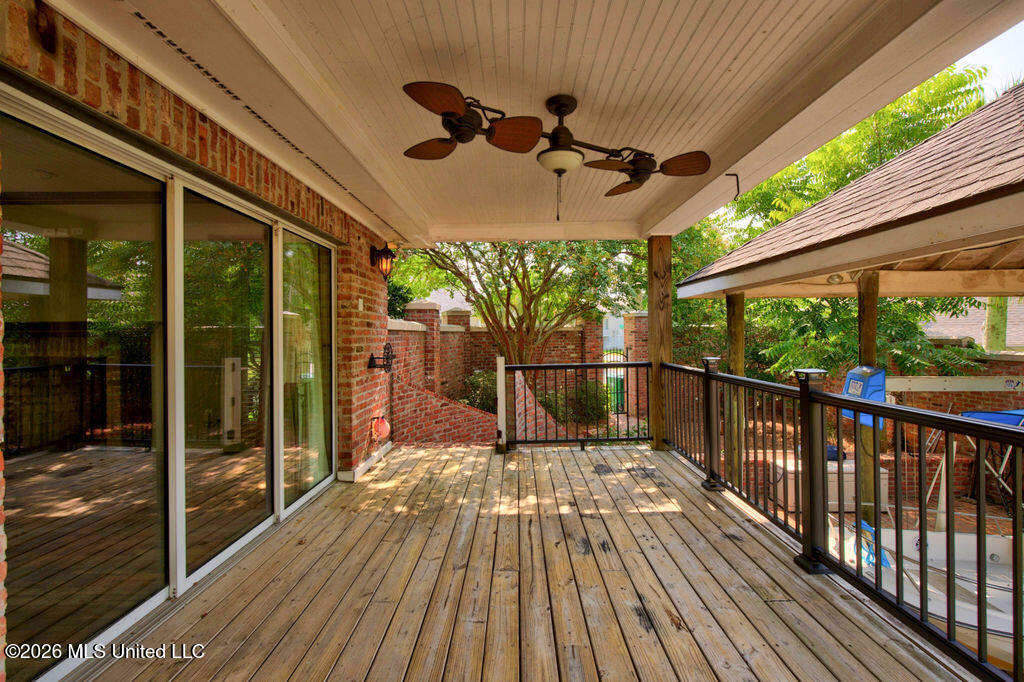 401 S Caribe Place Property Photo 10