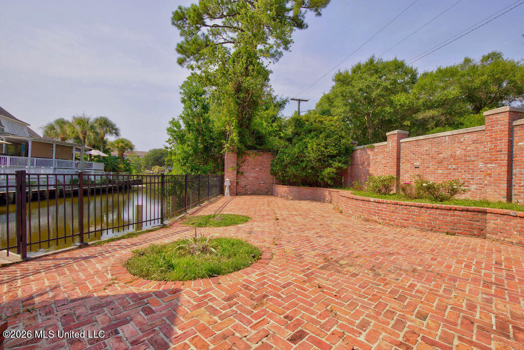 401 S Caribe Place Property Photo 13