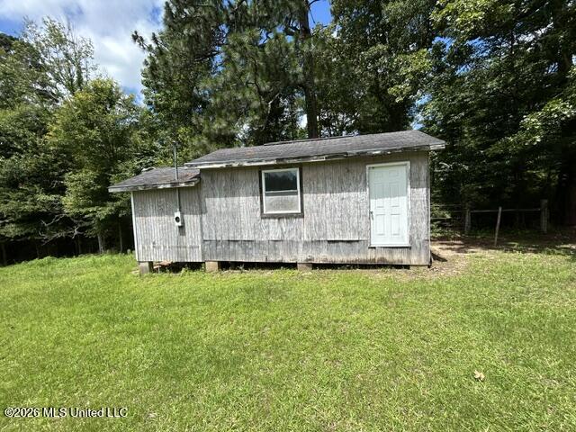 74209 Wyndotte Road Property Photo 5