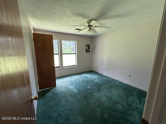 74209 Wyndotte Road Property Photo 16