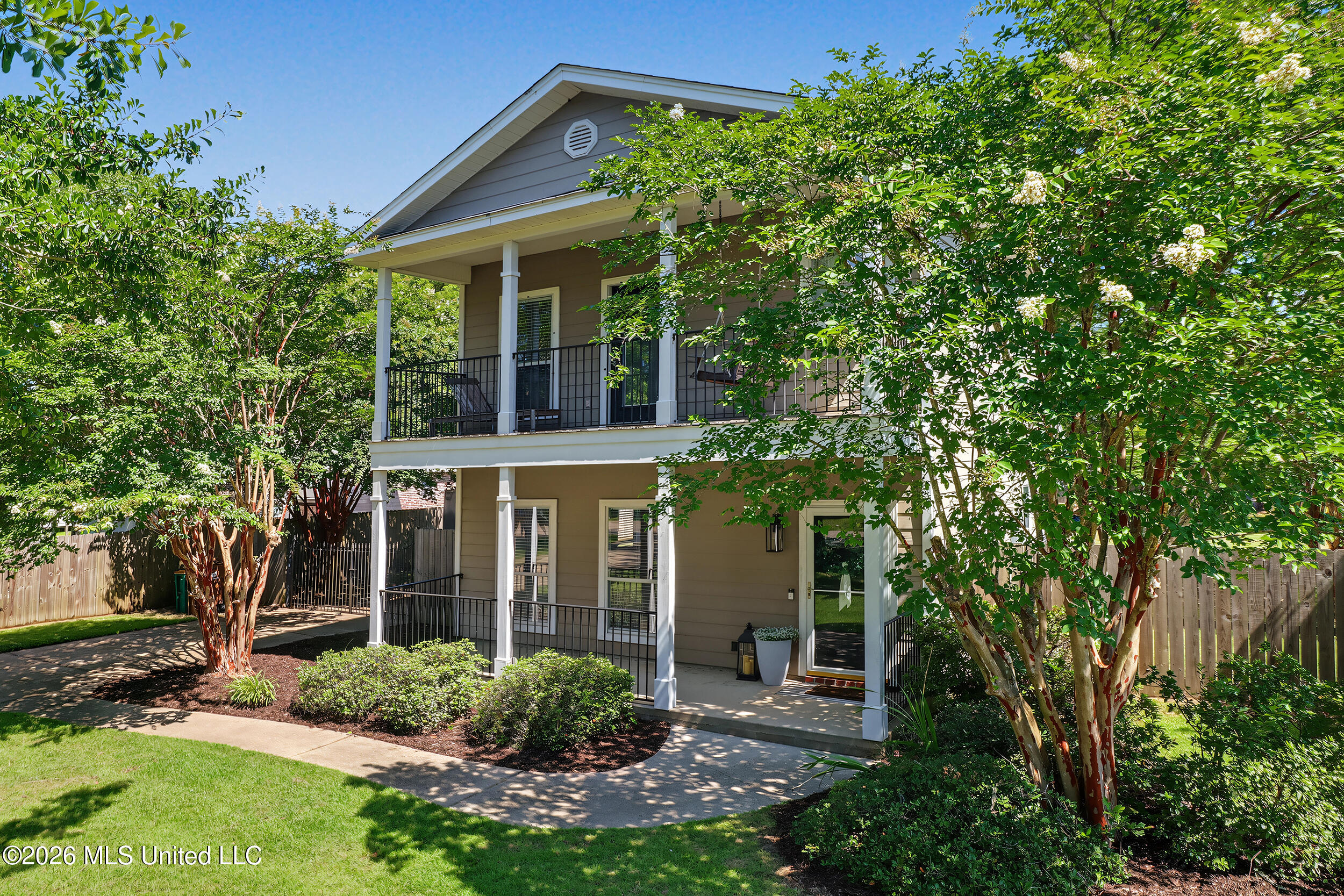 206 Larosa Road Property Photo 4