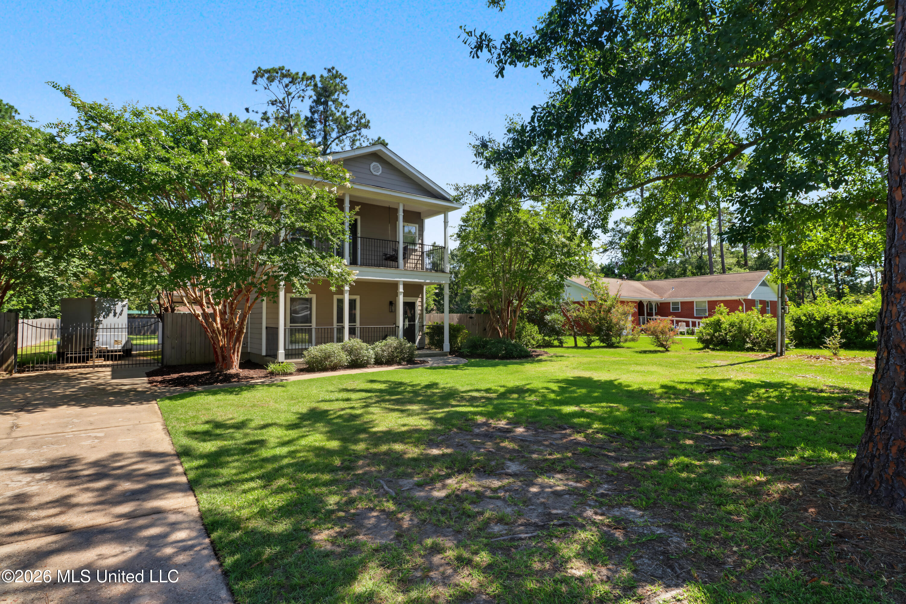 206 Larosa Road Property Photo 6