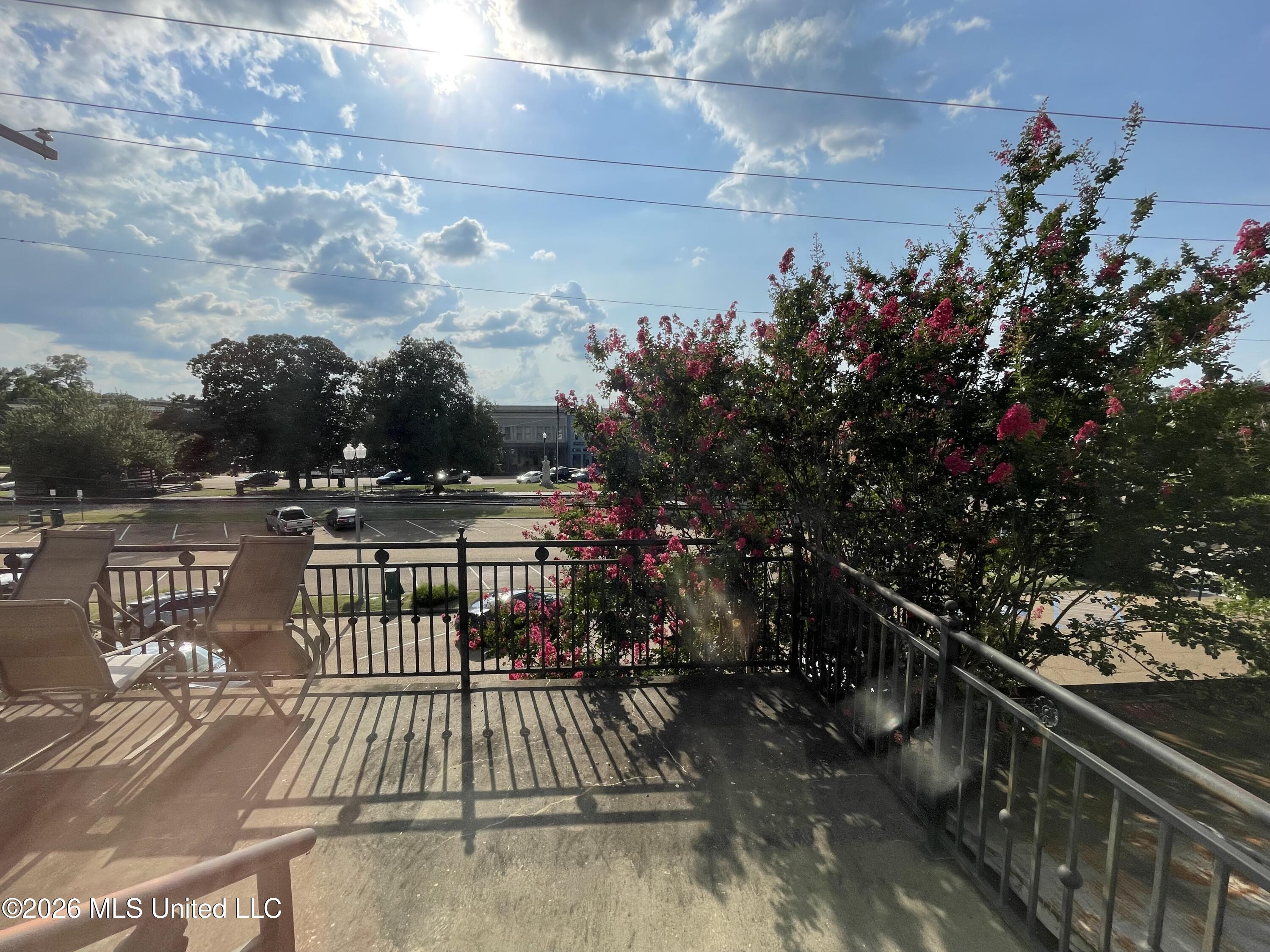 207 S Railroad Avenue Property Photo 29