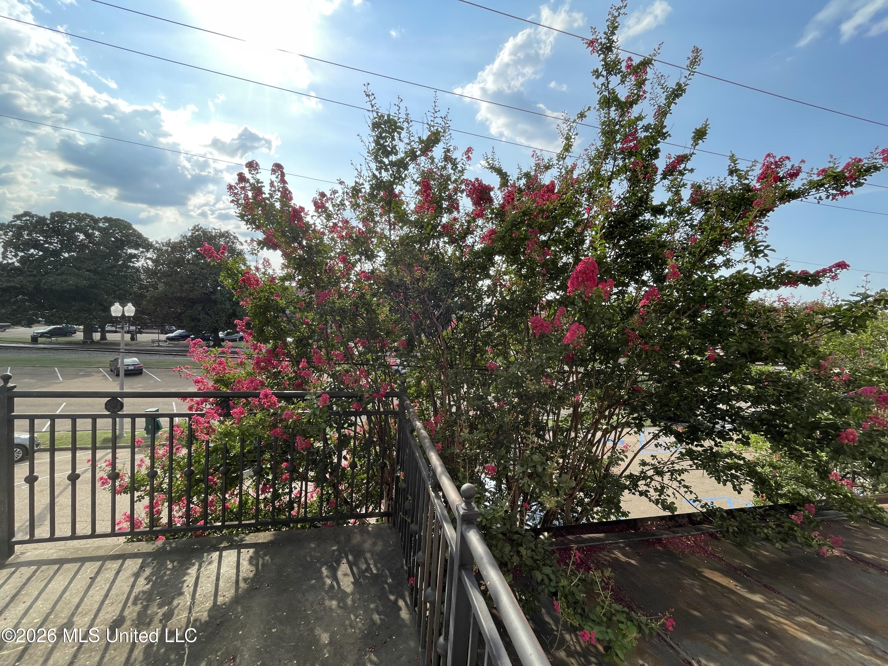 207 S Railroad Avenue Property Photo 30