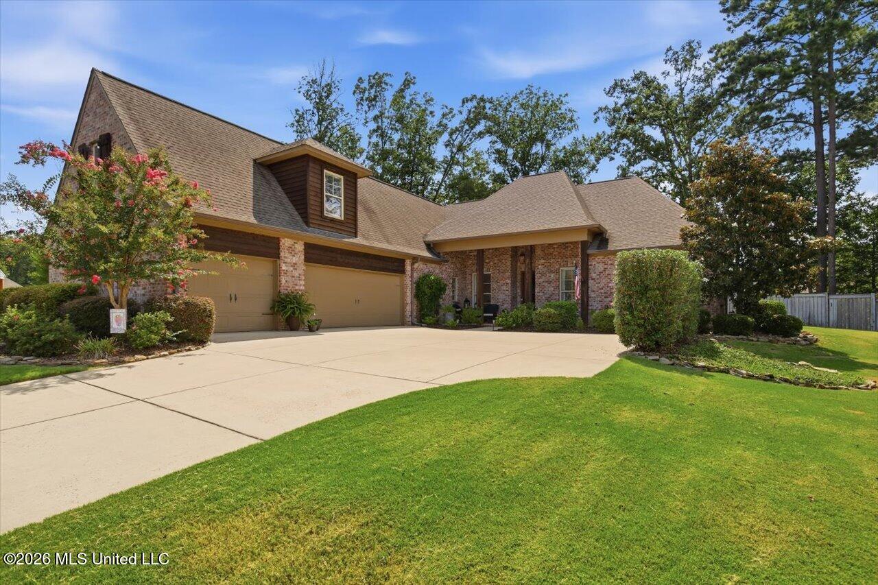 103 Wingtip Way Property Photo 3