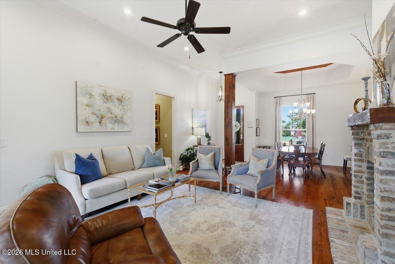 103 Wingtip Way Property Photo 12
