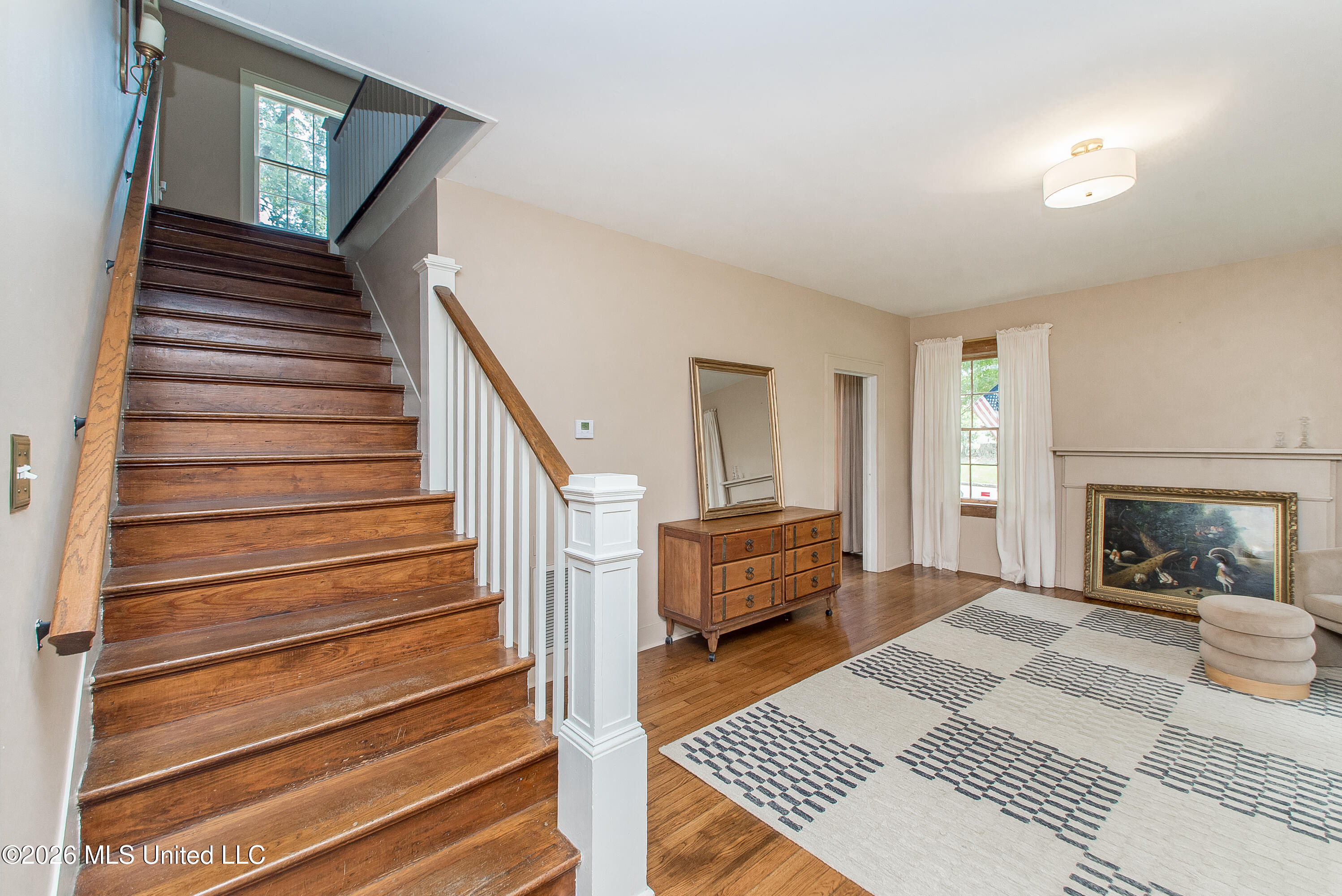 900 N James Avenue Property Photo 11