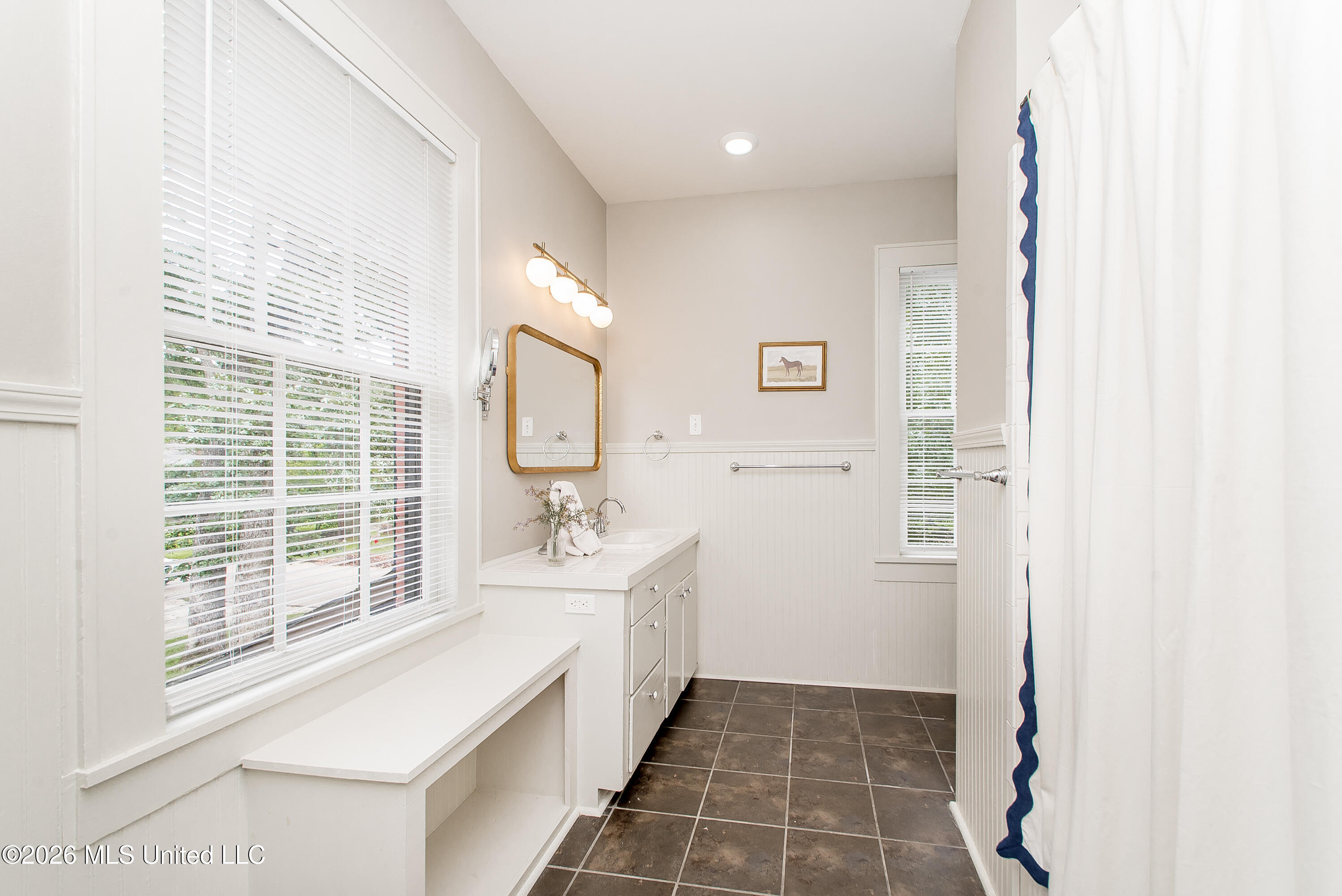 900 N James Avenue Property Photo 15