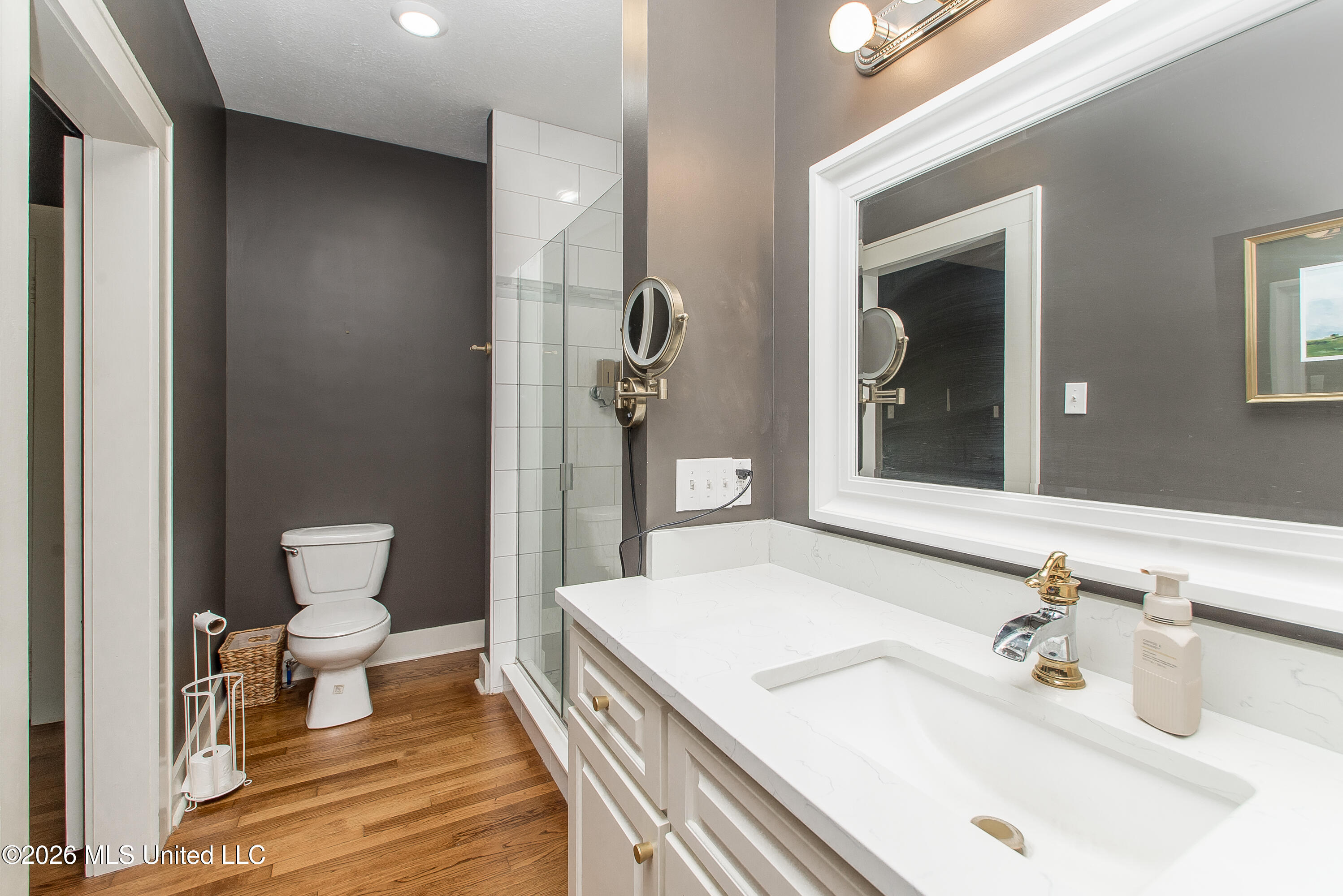 900 N James Avenue Property Photo 19