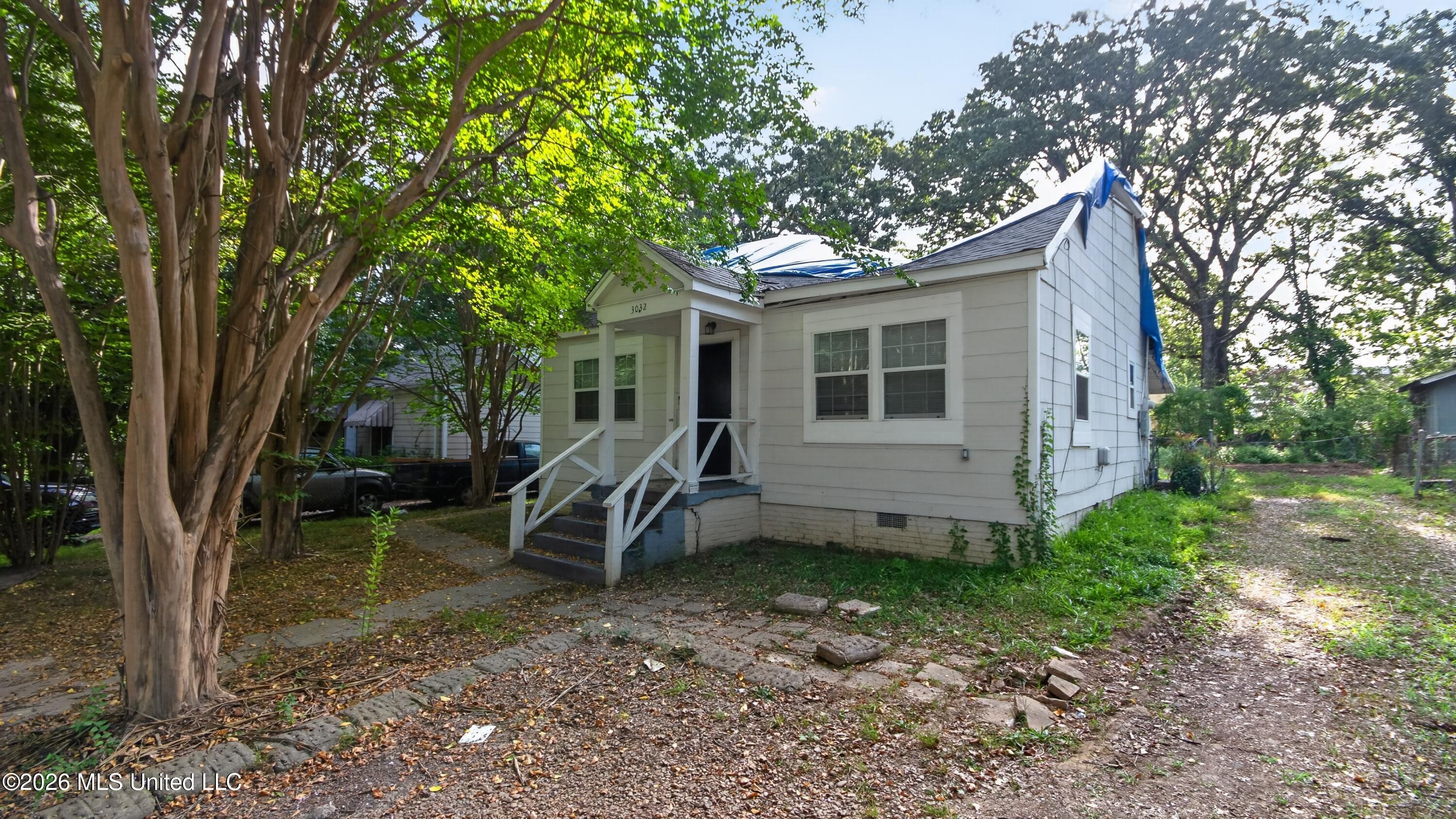 3032 Windsor Avenue Property Photo 2