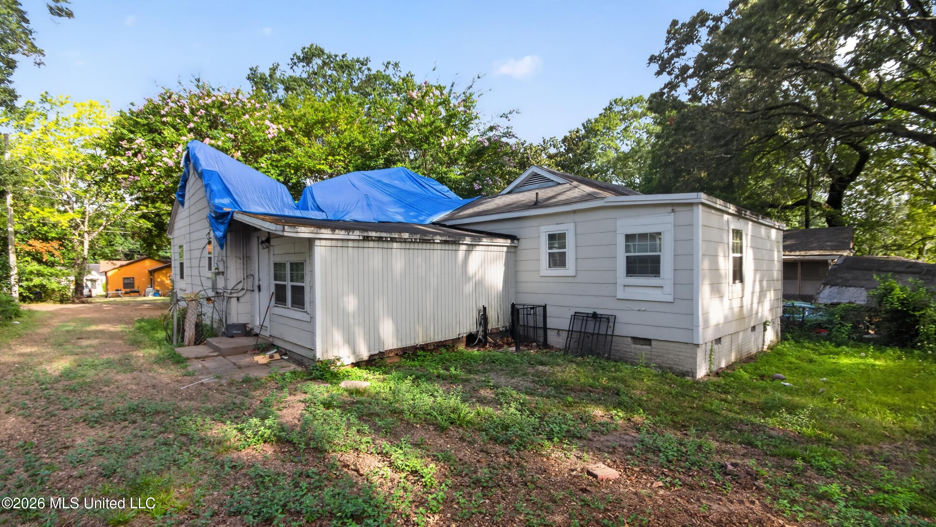 3032 Windsor Avenue Property Photo 10