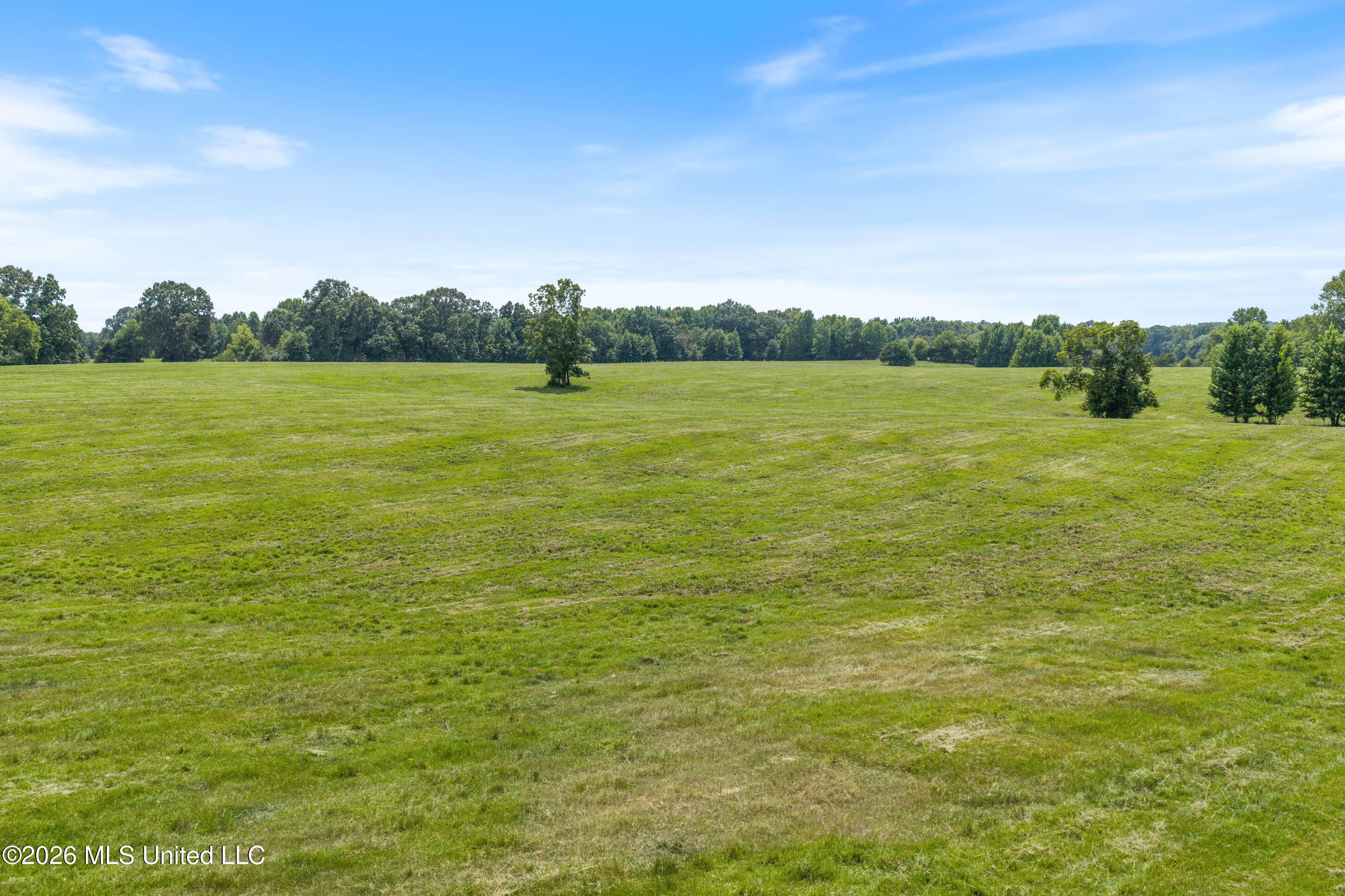 1000 Woolfolk Road Property Photo 2