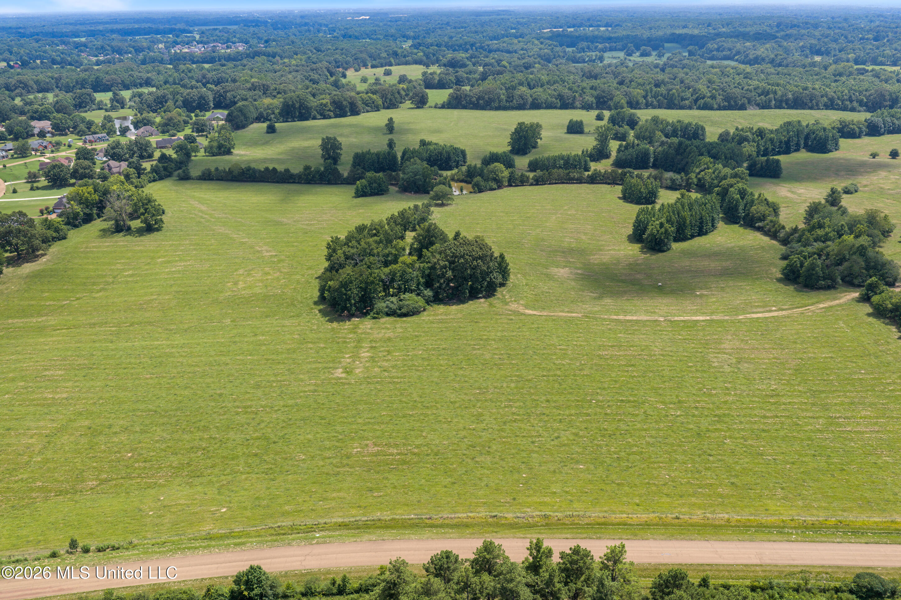 1000 Woolfolk Road Property Photo 7