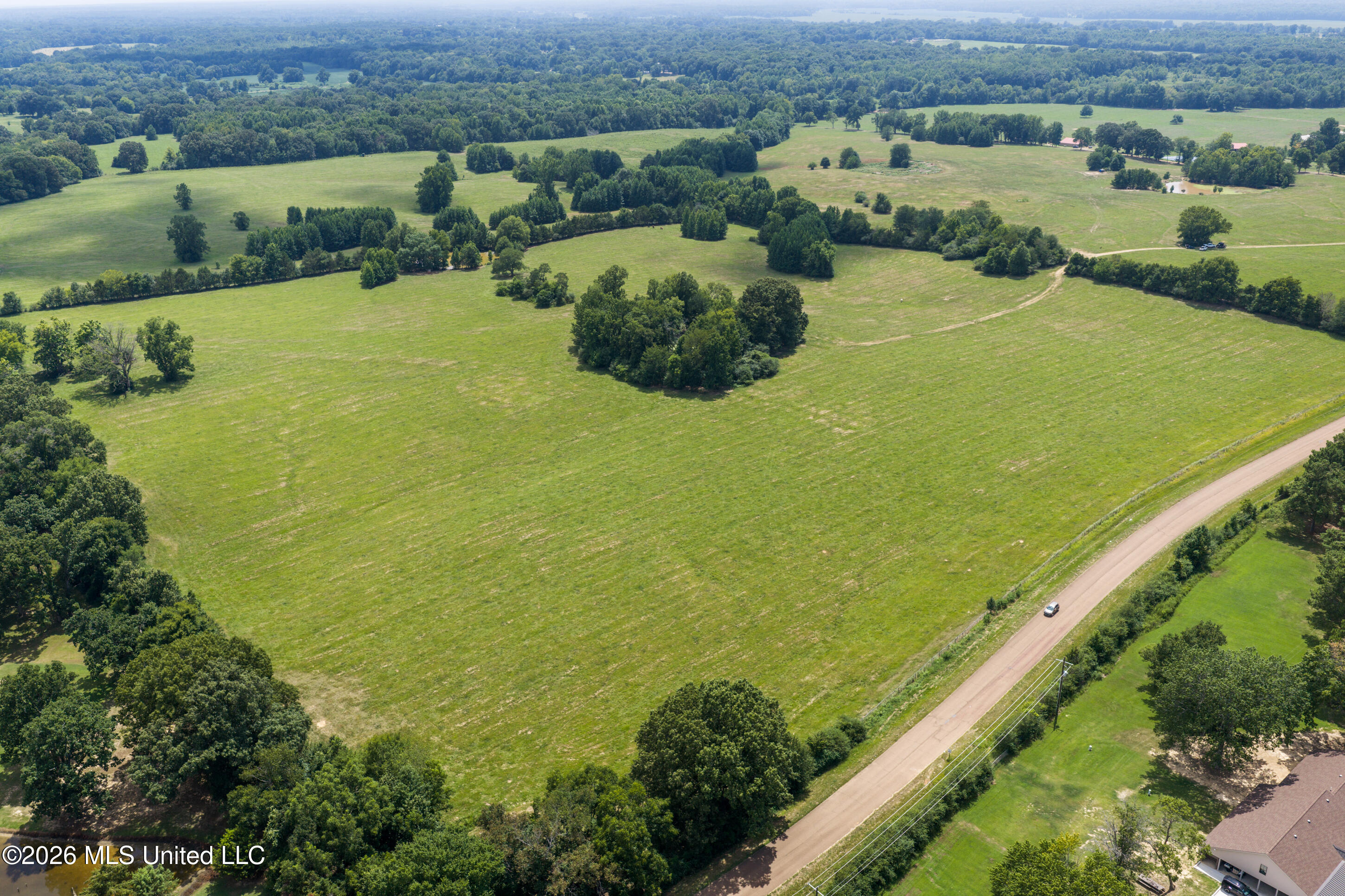 1000 Woolfolk Road Property Photo 8