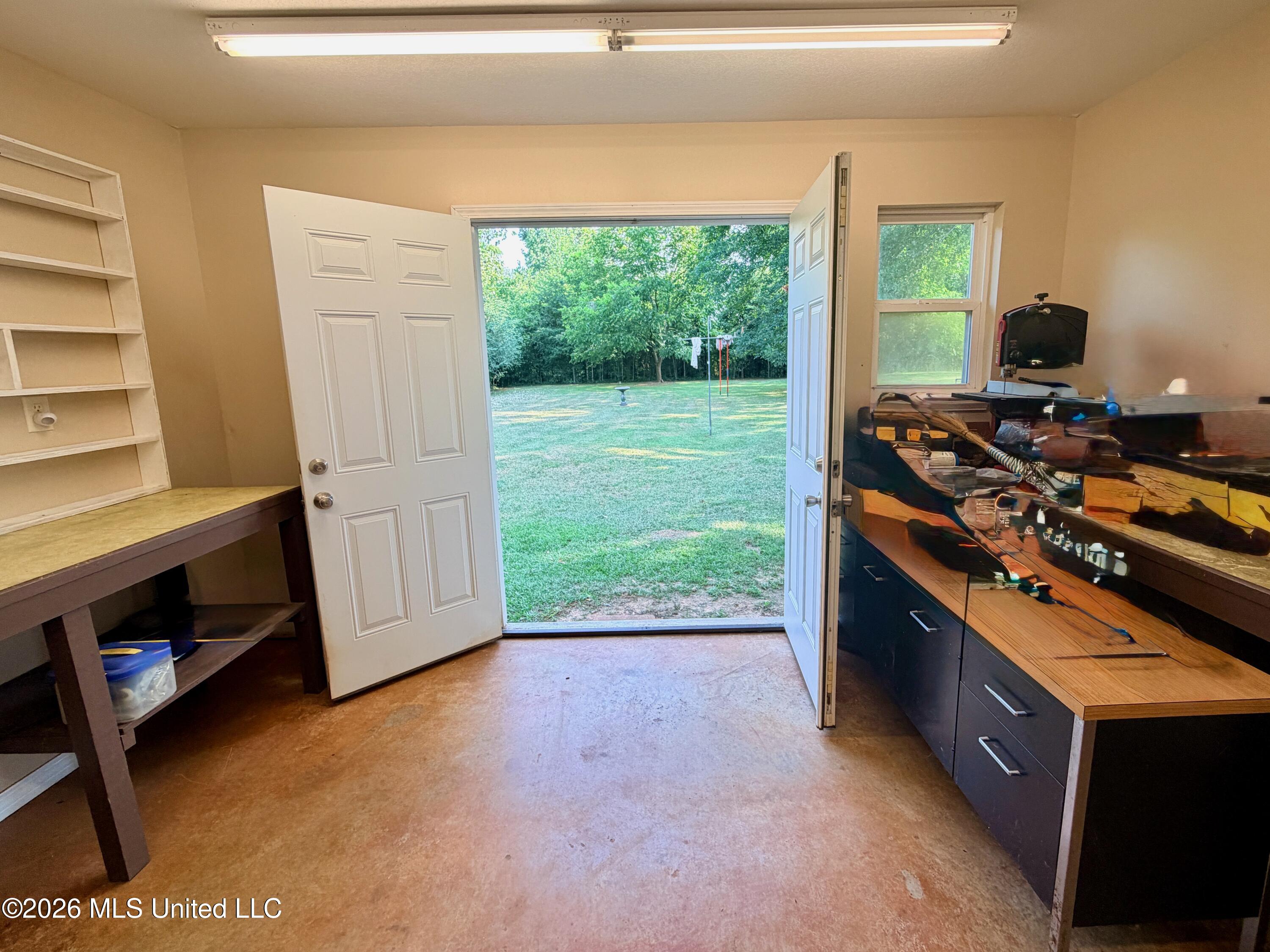 293 W Fire Department Road Property Photo 19