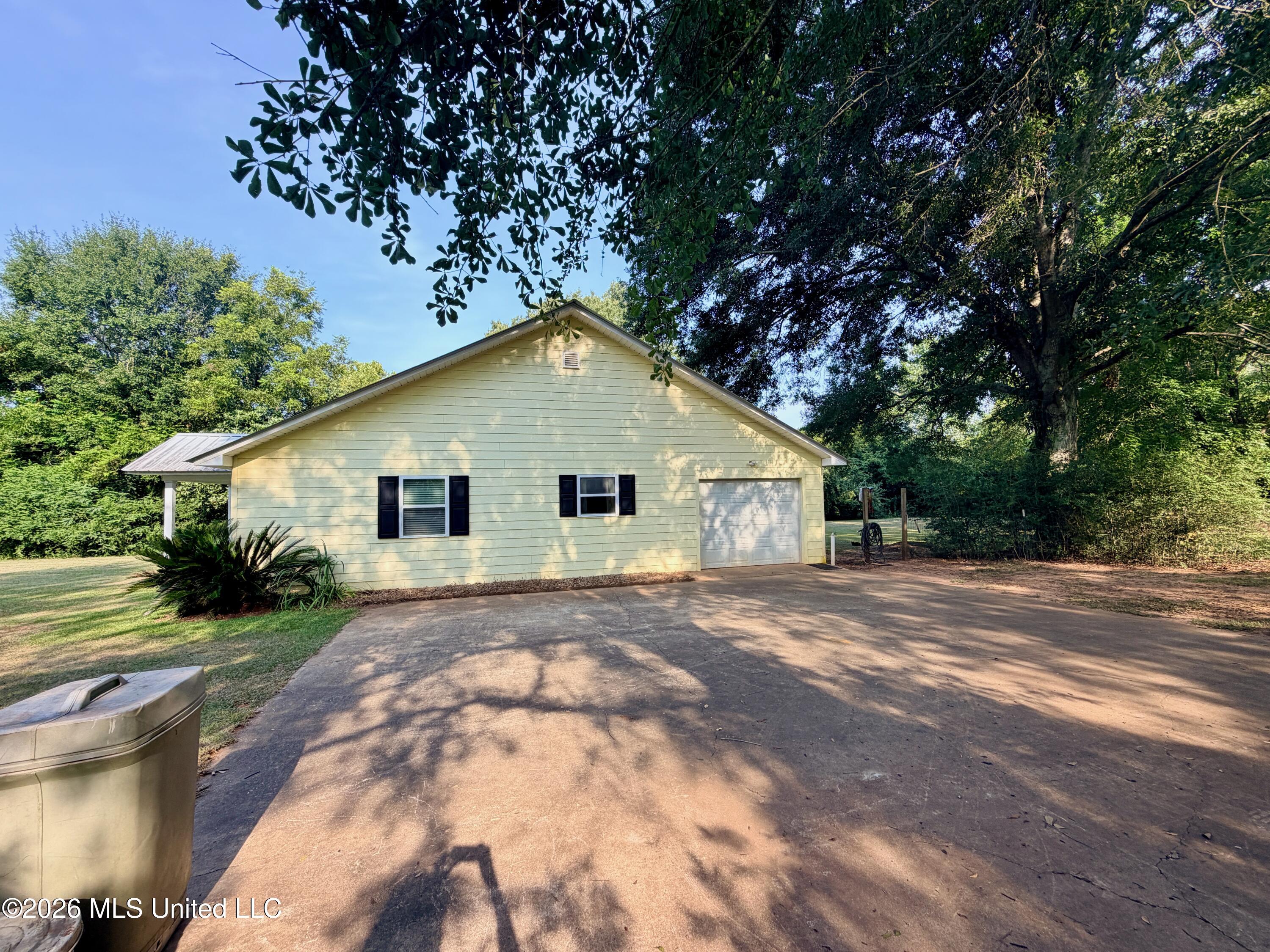 293 W Fire Department Road Property Photo 39
