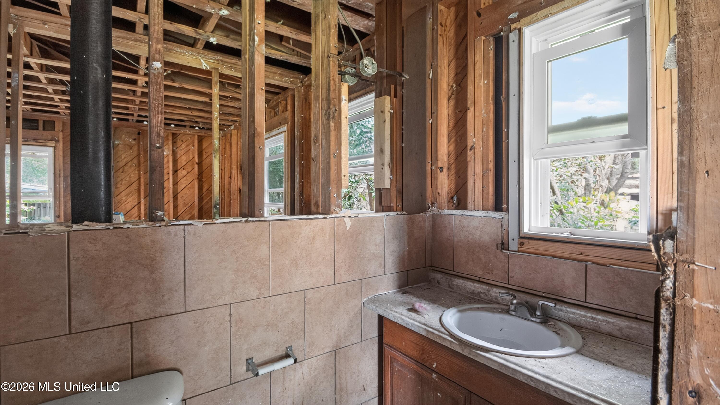 5572 Pine Lane Drive Property Photo 17