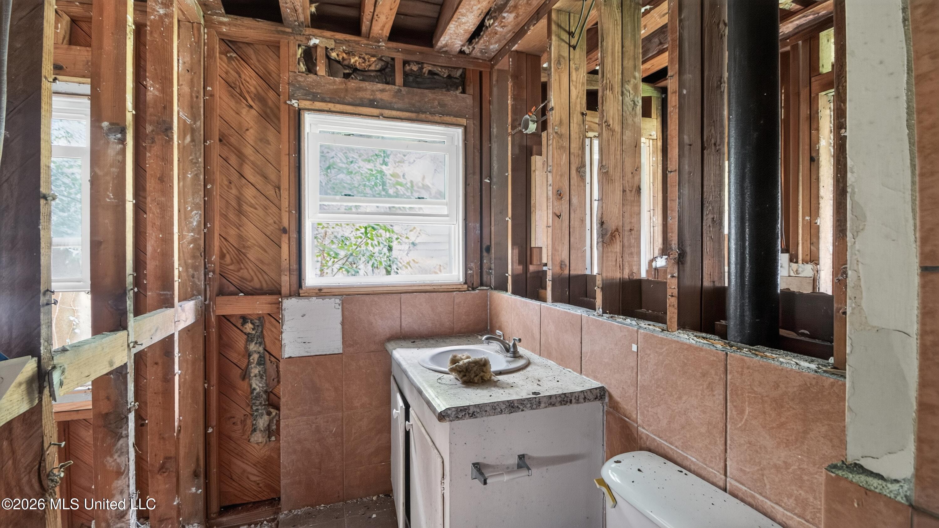 5572 Pine Lane Drive Property Photo 18