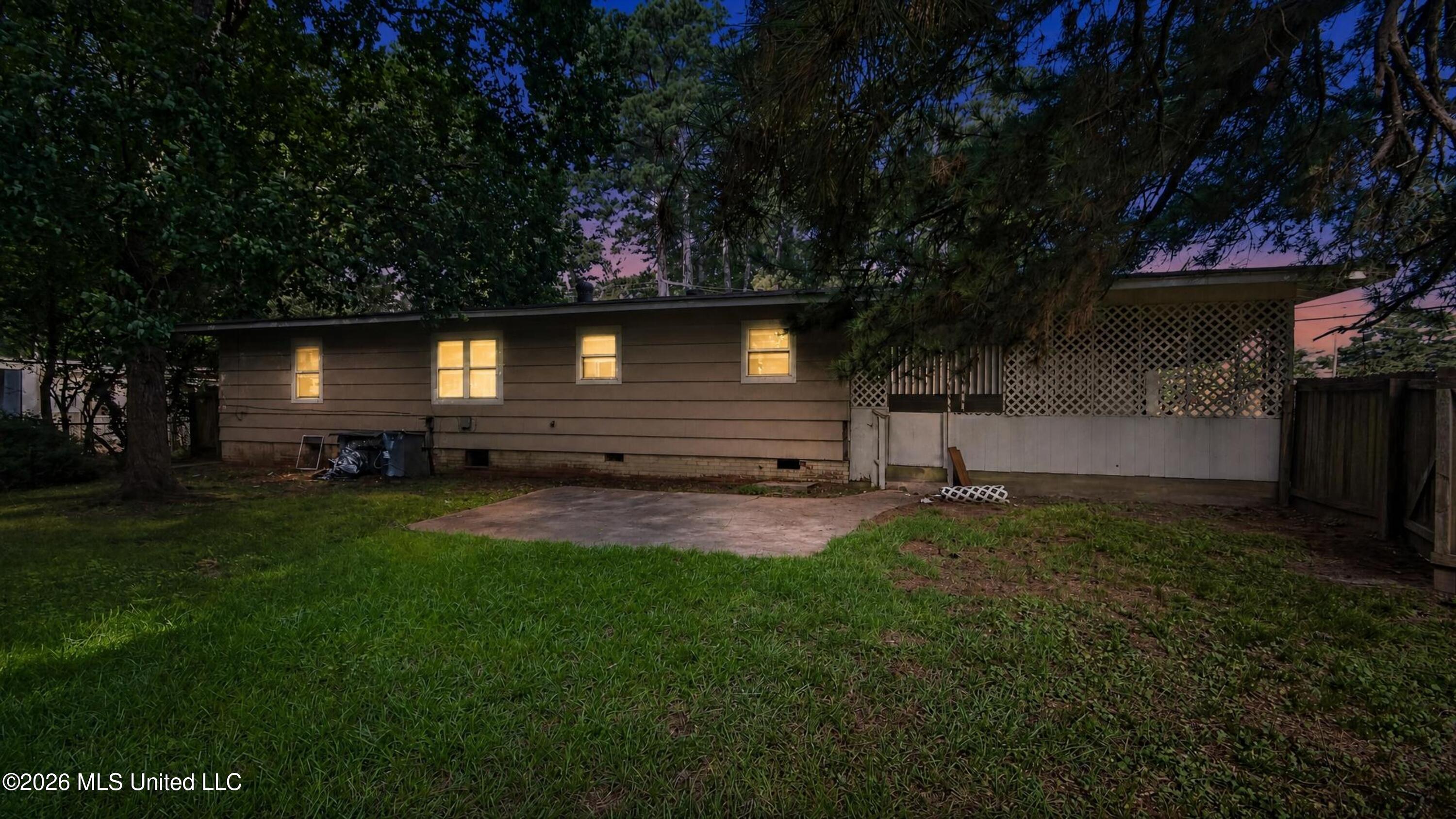 5572 Pine Lane Drive Property Photo 27