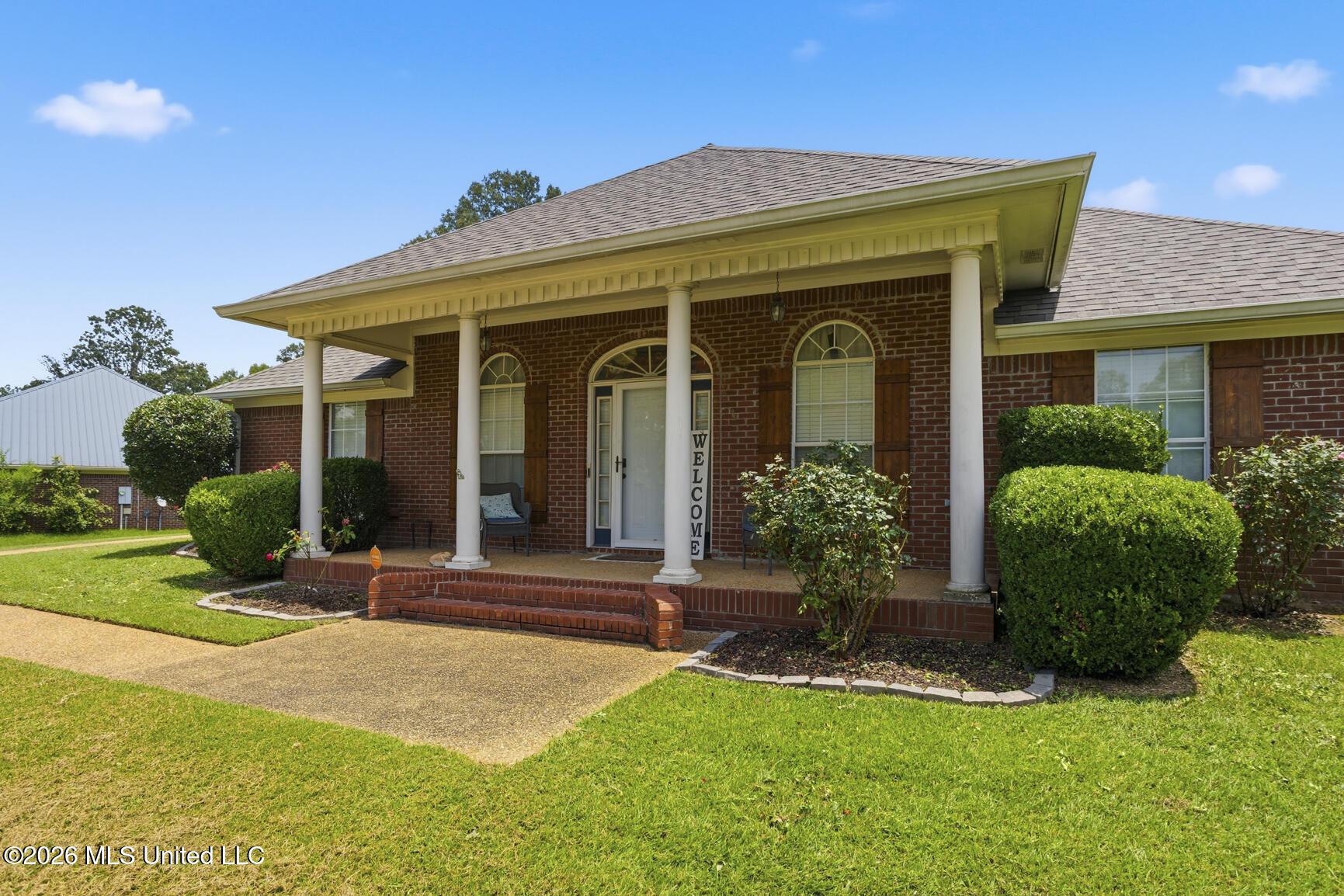 912 Eagles Nest Drive Property Photo 3