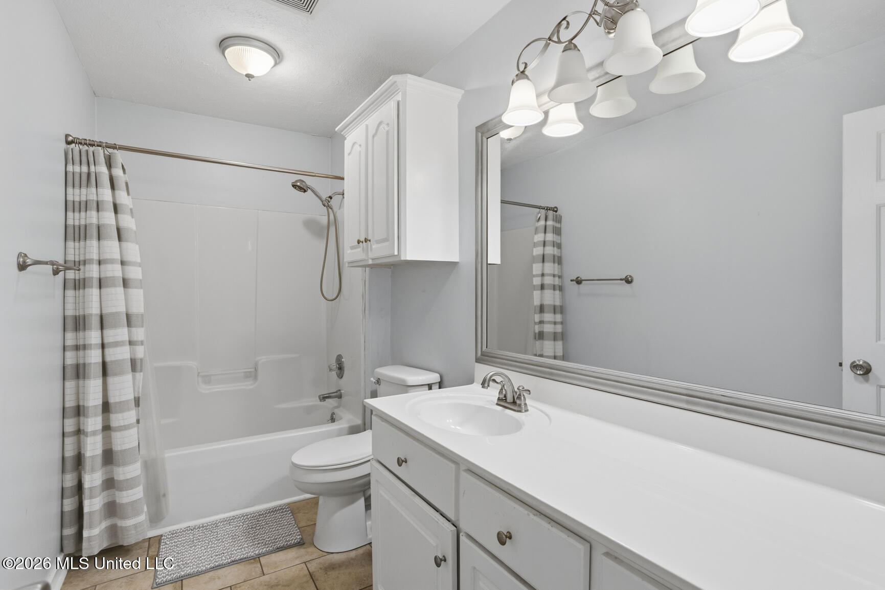 912 Eagles Nest Drive Property Photo 8