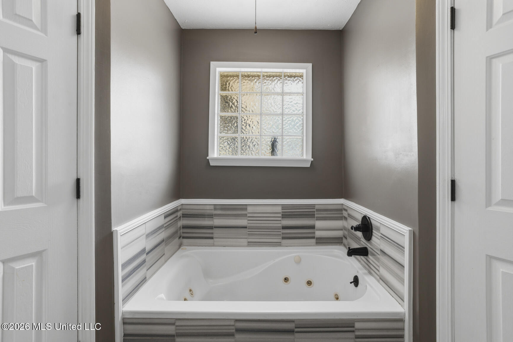 912 Eagles Nest Drive Property Photo 13