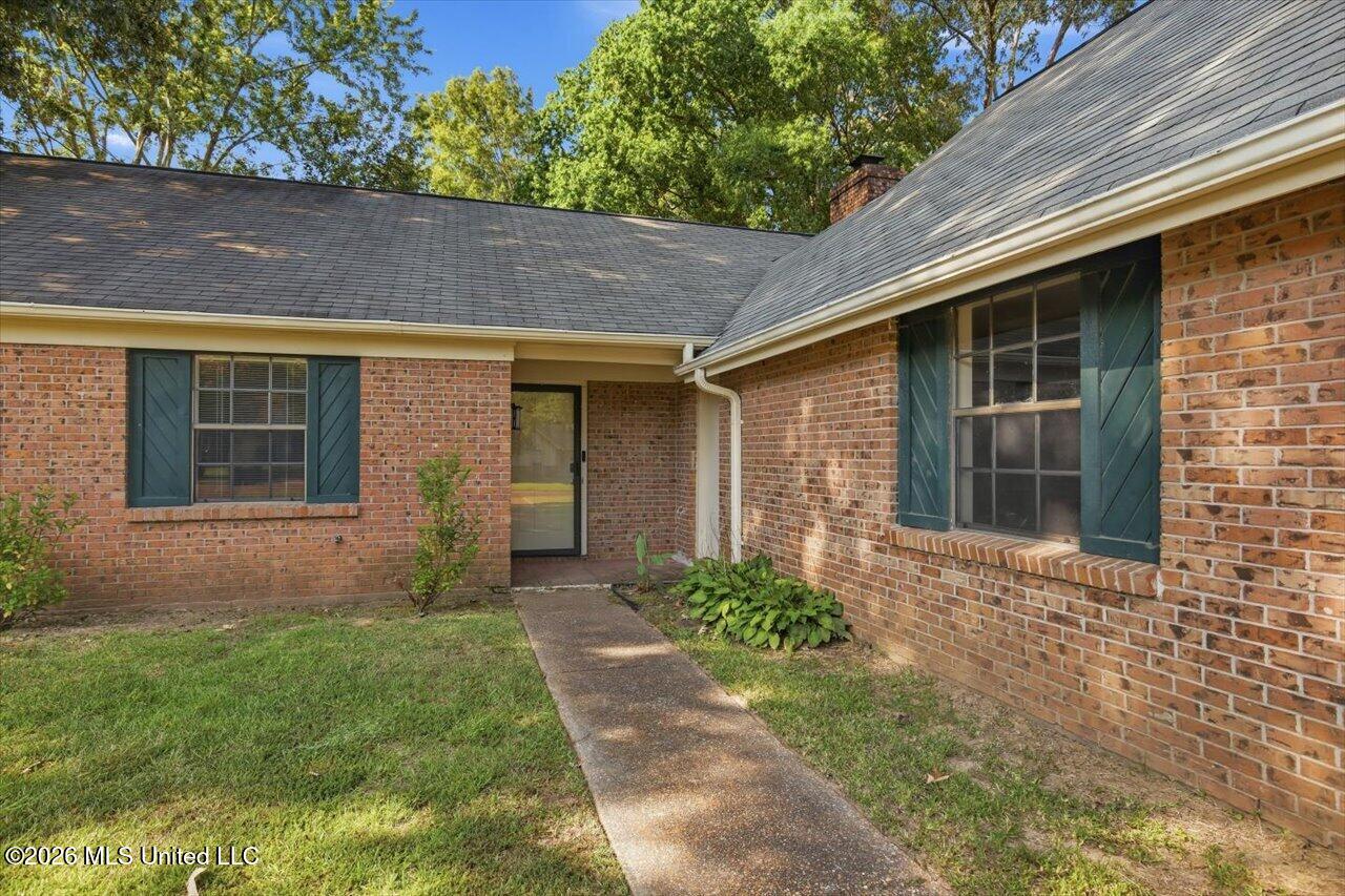 131 Cypress Drive Property Photo 3