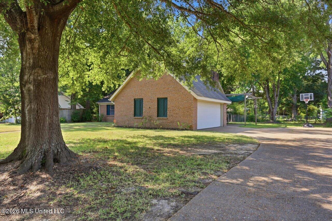 131 Cypress Drive Property Photo 5