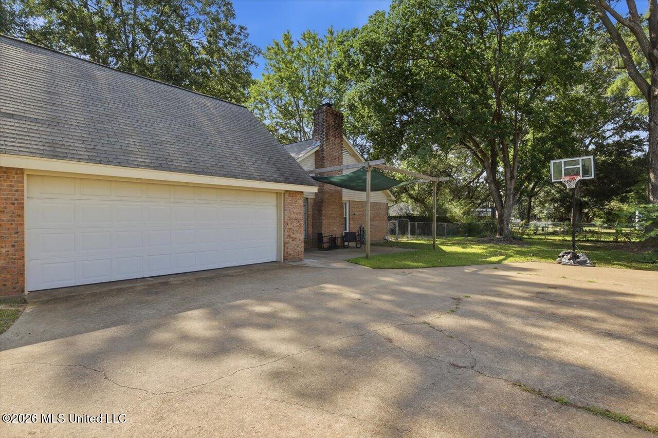 131 Cypress Drive Property Photo 6