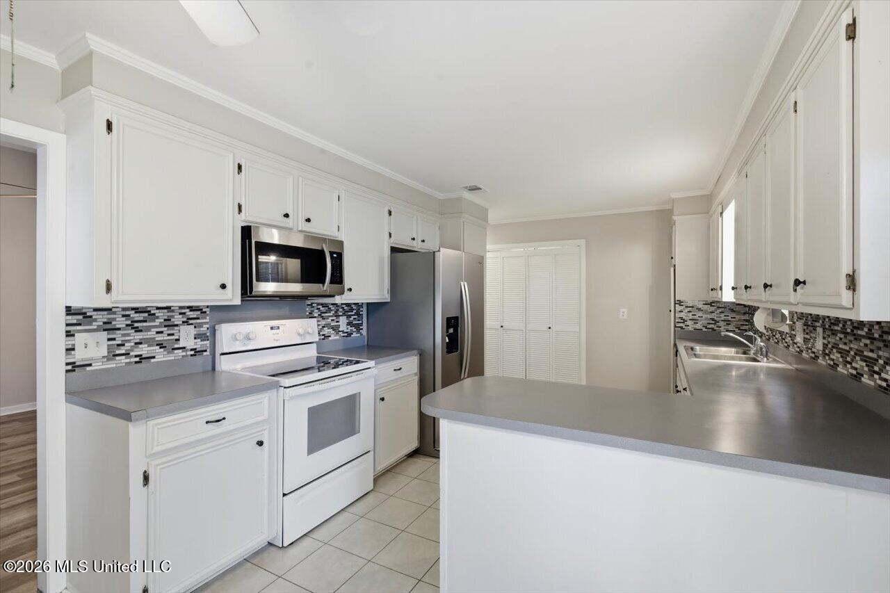 131 Cypress Drive Property Photo 11