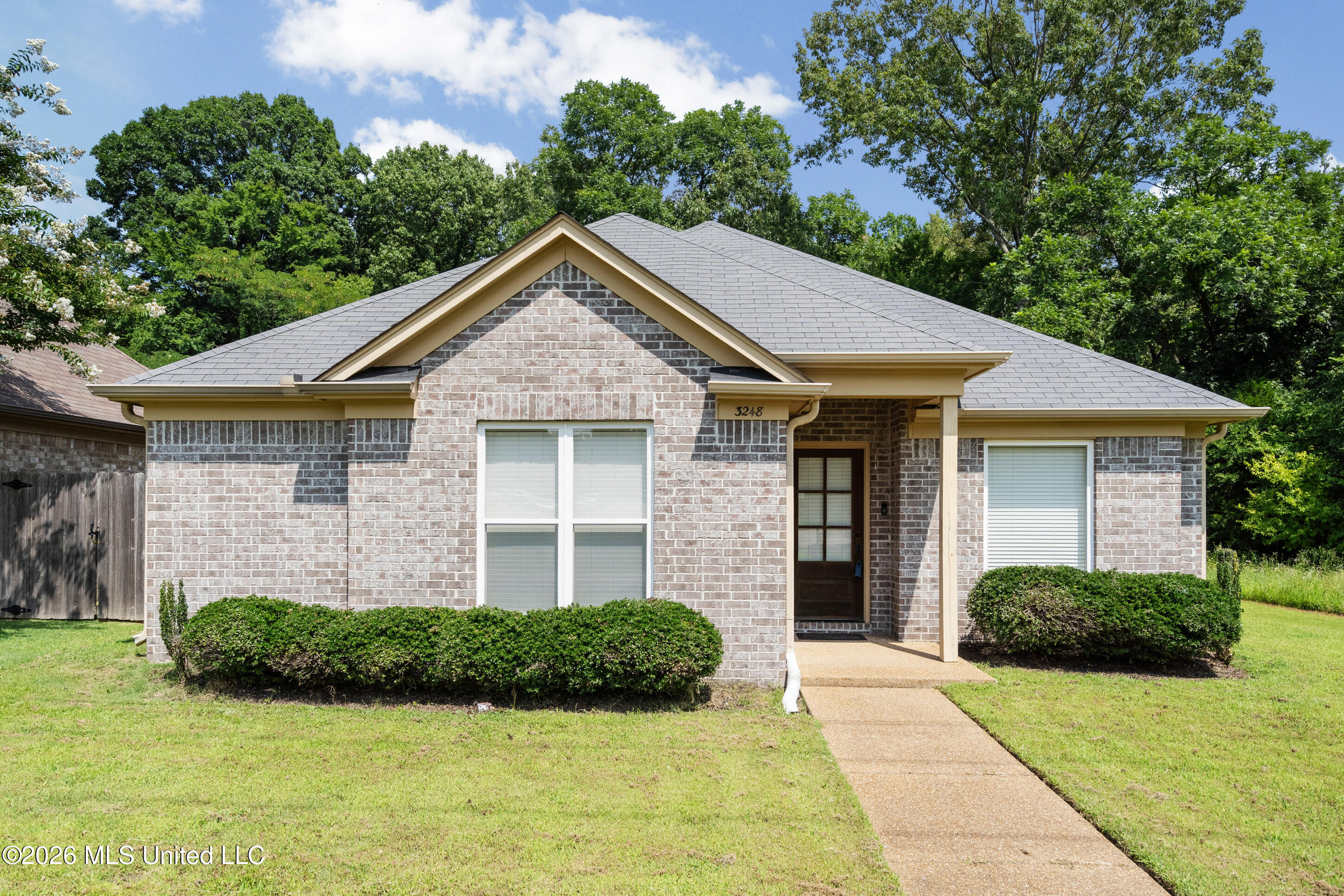 3248 Magnolia Drive Property Photo 1