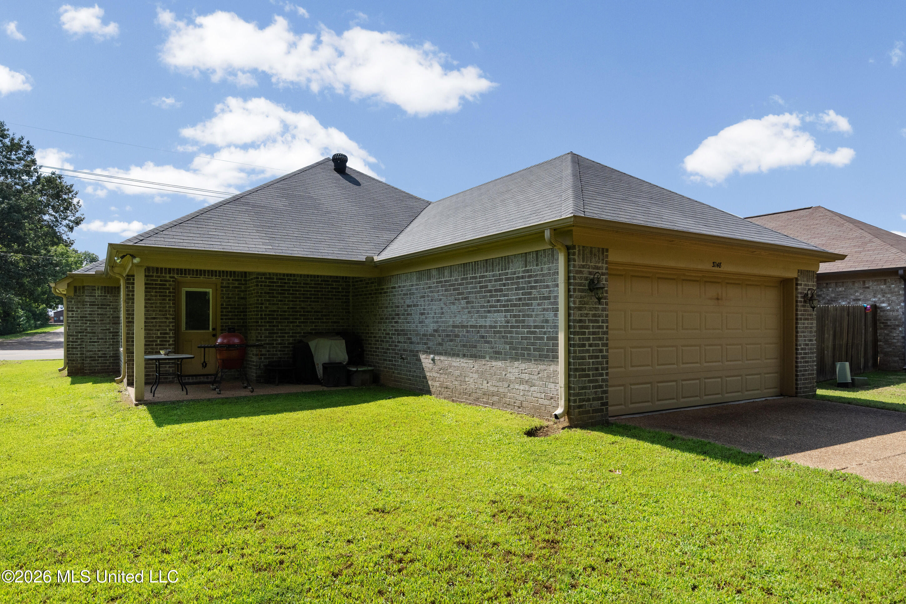 3248 Magnolia Drive Property Photo 4