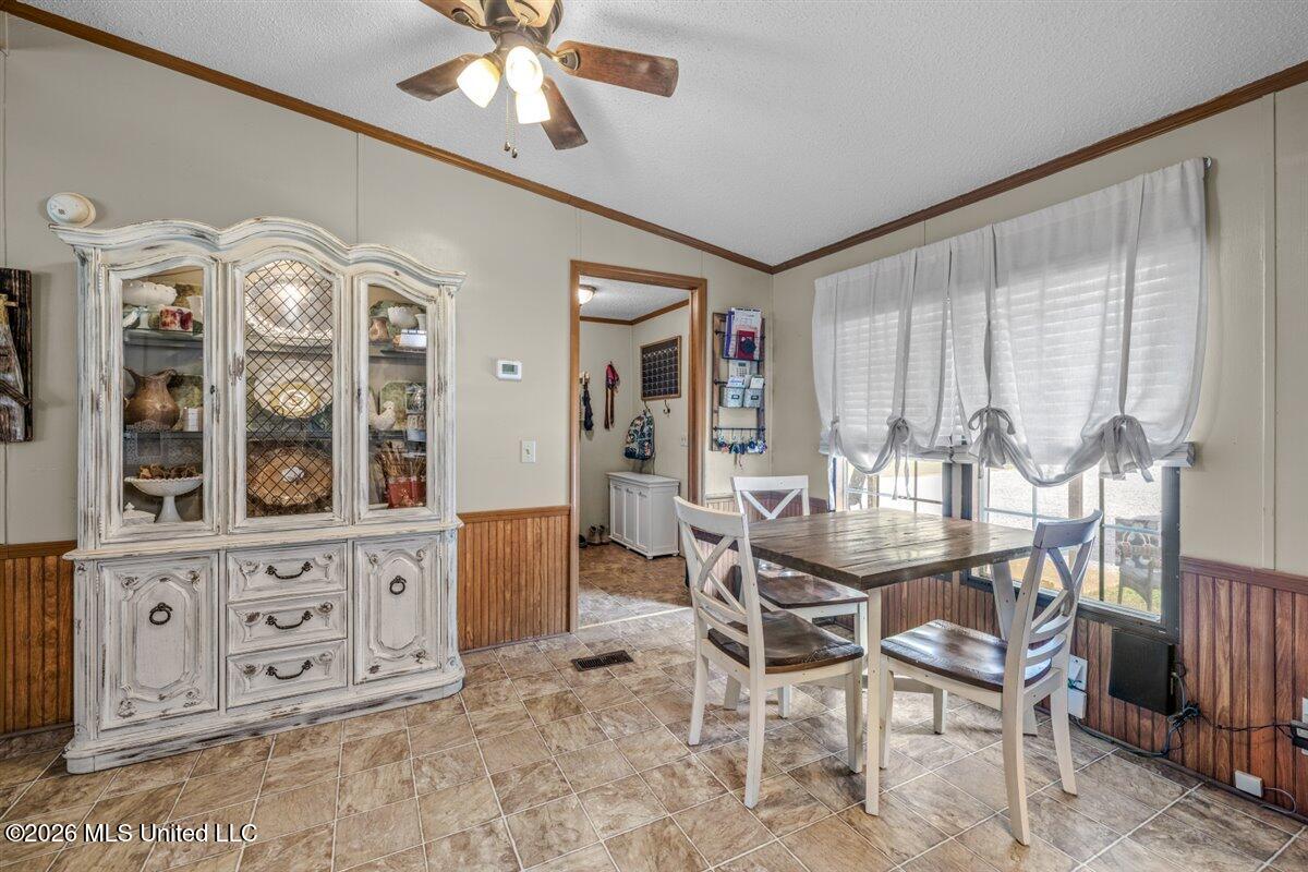 452 Hudson Road Property Photo 8