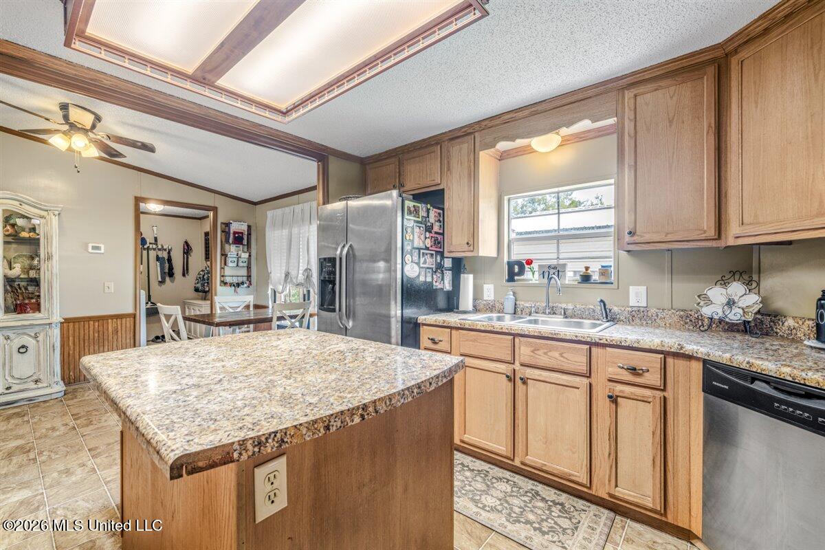 452 Hudson Road Property Photo 11