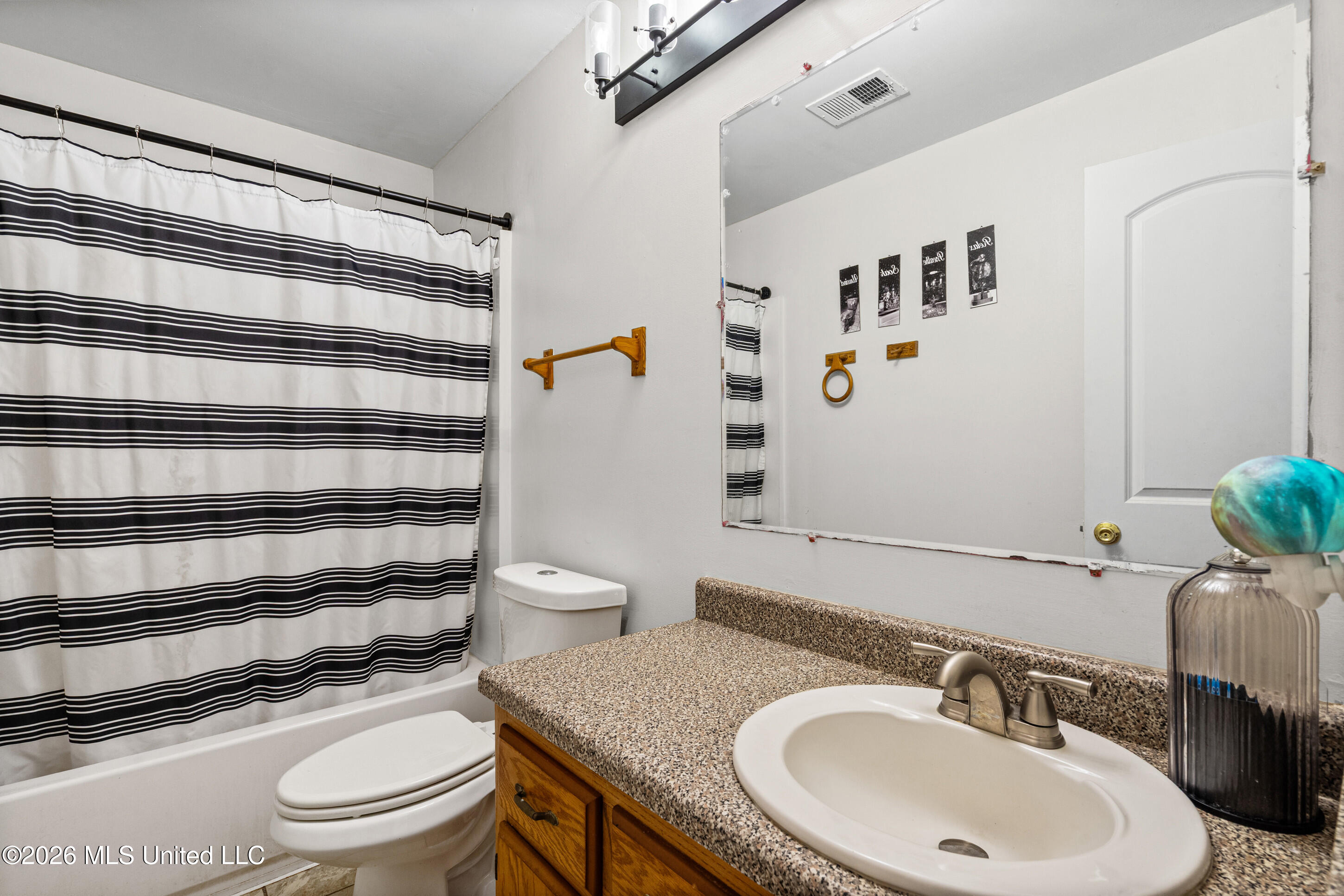 846 Friendship Drive Property Photo 9