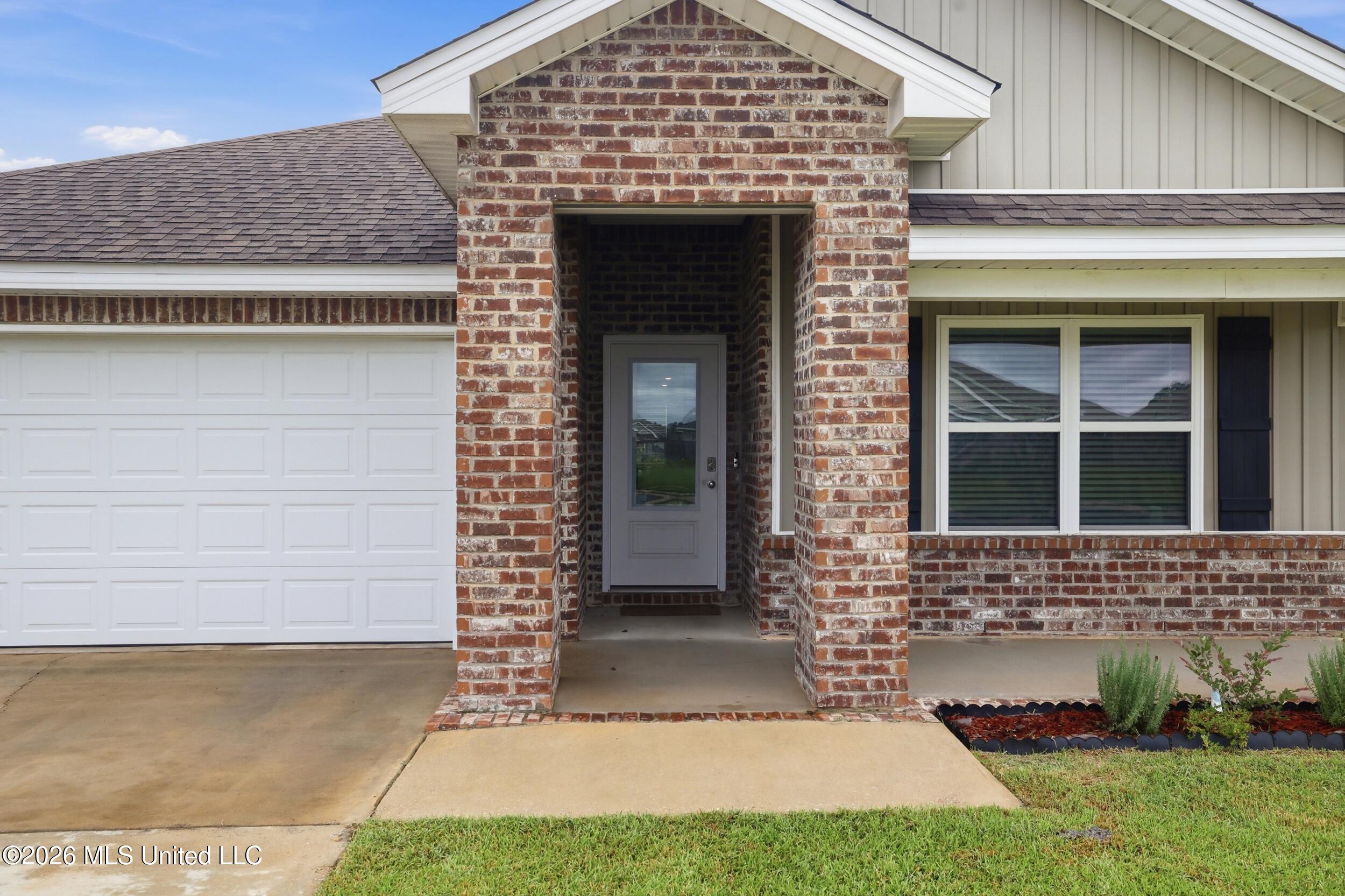 9467 Emersyn Lane Property Photo 7